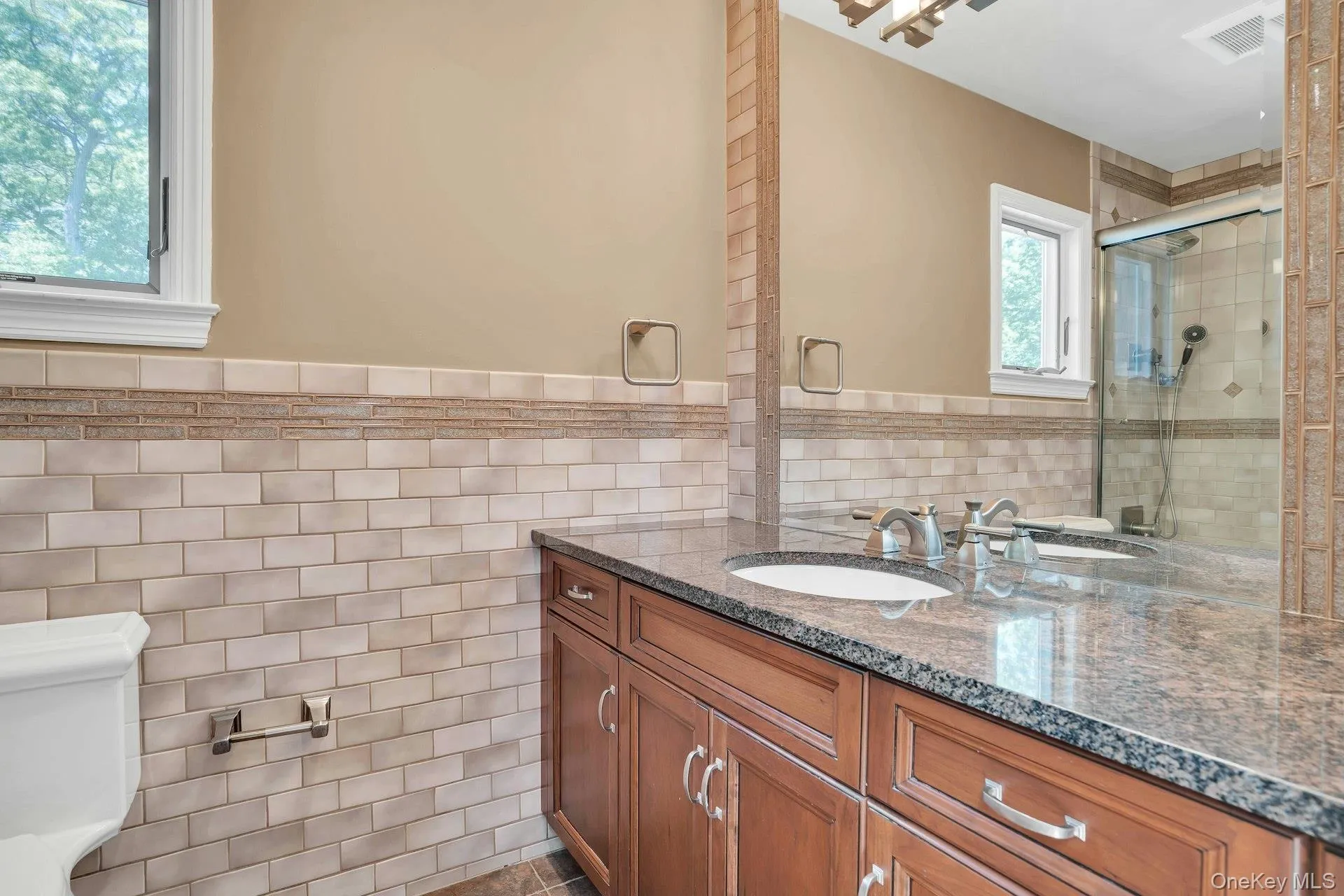 1 Sarah Drive, Huntington, NY, 5 Bedrooms Bedrooms, 11 Rooms Rooms,2 BathroomsBathrooms,Residential,For Rent,Sarah,0,1004266 1 Sarah Drive, Huntington, NY, 5 Bedrooms Bedrooms, 11 Rooms Rooms,2 BathroomsBathrooms,Residential,For Rent,Sarah,0,1004266