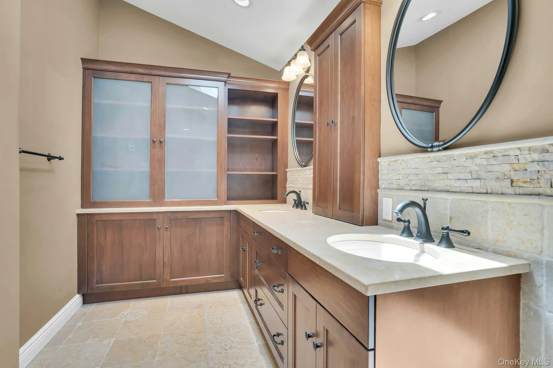 Double Vanity Double Vanity
