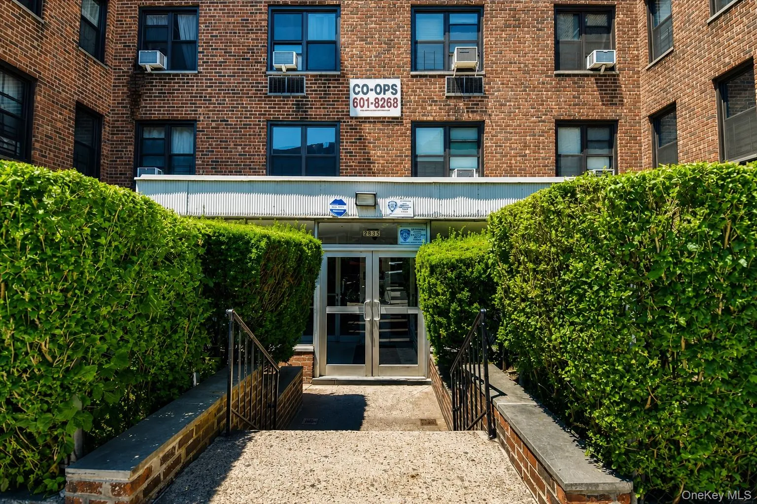 2835 Webb Avenue, New York, NY, 2 Bedrooms Bedrooms, 4 Rooms Rooms,1 BathroomBathrooms,Residential,For Rent,Webb,0,1004267 2835 Webb Avenue, New York, NY, 2 Bedrooms Bedrooms, 4 Rooms Rooms,1 BathroomBathrooms,Residential,For Rent,Webb,0,1004267