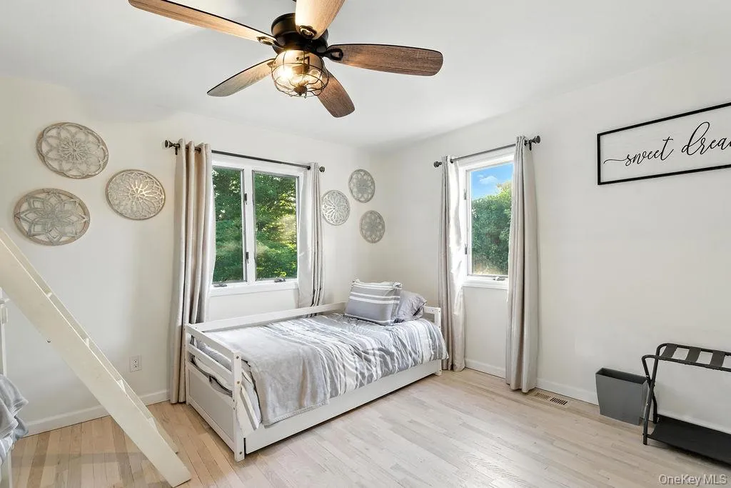 100 manor Lane, Riverhead, NY, 3 Bedrooms Bedrooms, 7 Rooms Rooms,2 BathroomsBathrooms,Residential,For Rent,manor,0,1004268 100 manor Lane, Riverhead, NY, 3 Bedrooms Bedrooms, 7 Rooms Rooms,2 BathroomsBathrooms,Residential,For Rent,manor,0,1004268