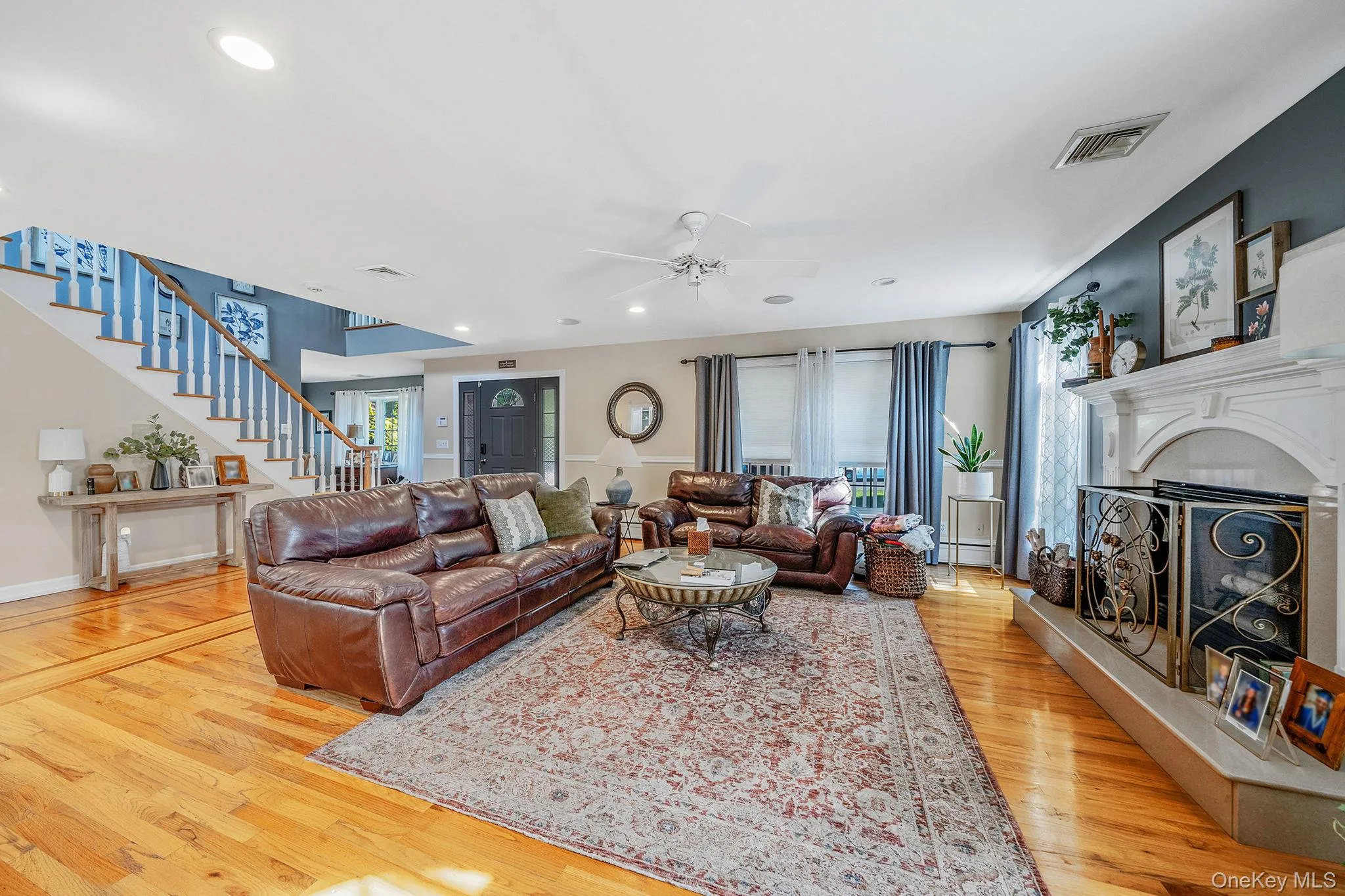 364 Twilight Lane, Smithtown, NY, 3 Bedrooms Bedrooms, 8 Rooms Rooms,2 BathroomsBathrooms,Residential,For Rent,Twilight,0,1004270 364 Twilight Lane, Smithtown, NY, 3 Bedrooms Bedrooms, 8 Rooms Rooms,2 BathroomsBathrooms,Residential,For Rent,Twilight,0,1004270