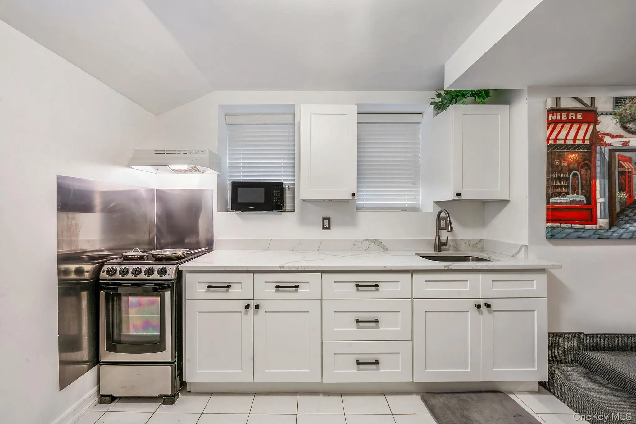 364 Twilight Lane, Smithtown, NY, 3 Bedrooms Bedrooms, 8 Rooms Rooms,2 BathroomsBathrooms,Residential,For Rent,Twilight,0,1004270 364 Twilight Lane, Smithtown, NY, 3 Bedrooms Bedrooms, 8 Rooms Rooms,2 BathroomsBathrooms,Residential,For Rent,Twilight,0,1004270