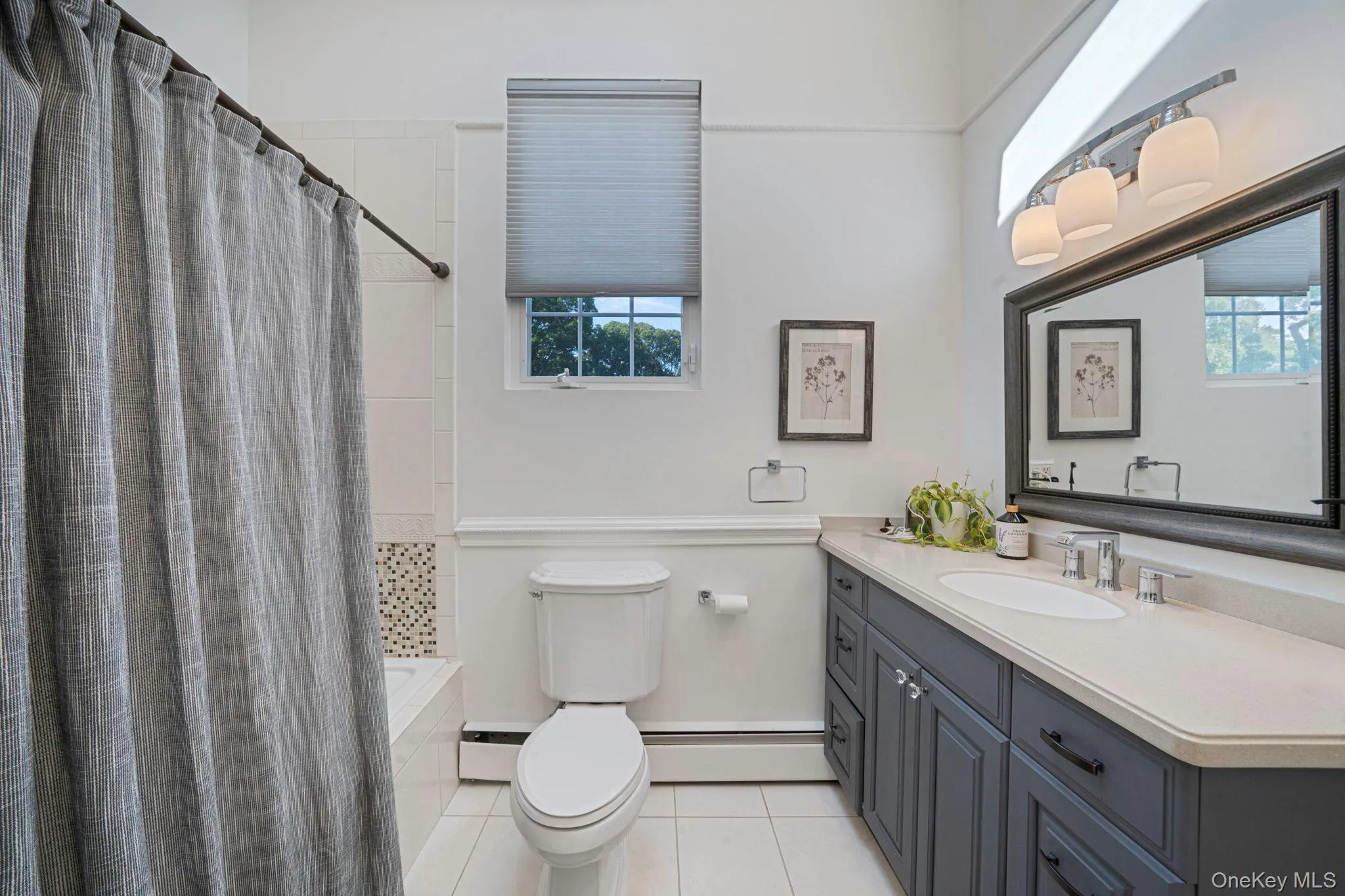 364 Twilight Lane, Smithtown, NY, 3 Bedrooms Bedrooms, 8 Rooms Rooms,2 BathroomsBathrooms,Residential,For Rent,Twilight,0,1004270 364 Twilight Lane, Smithtown, NY, 3 Bedrooms Bedrooms, 8 Rooms Rooms,2 BathroomsBathrooms,Residential,For Rent,Twilight,0,1004270