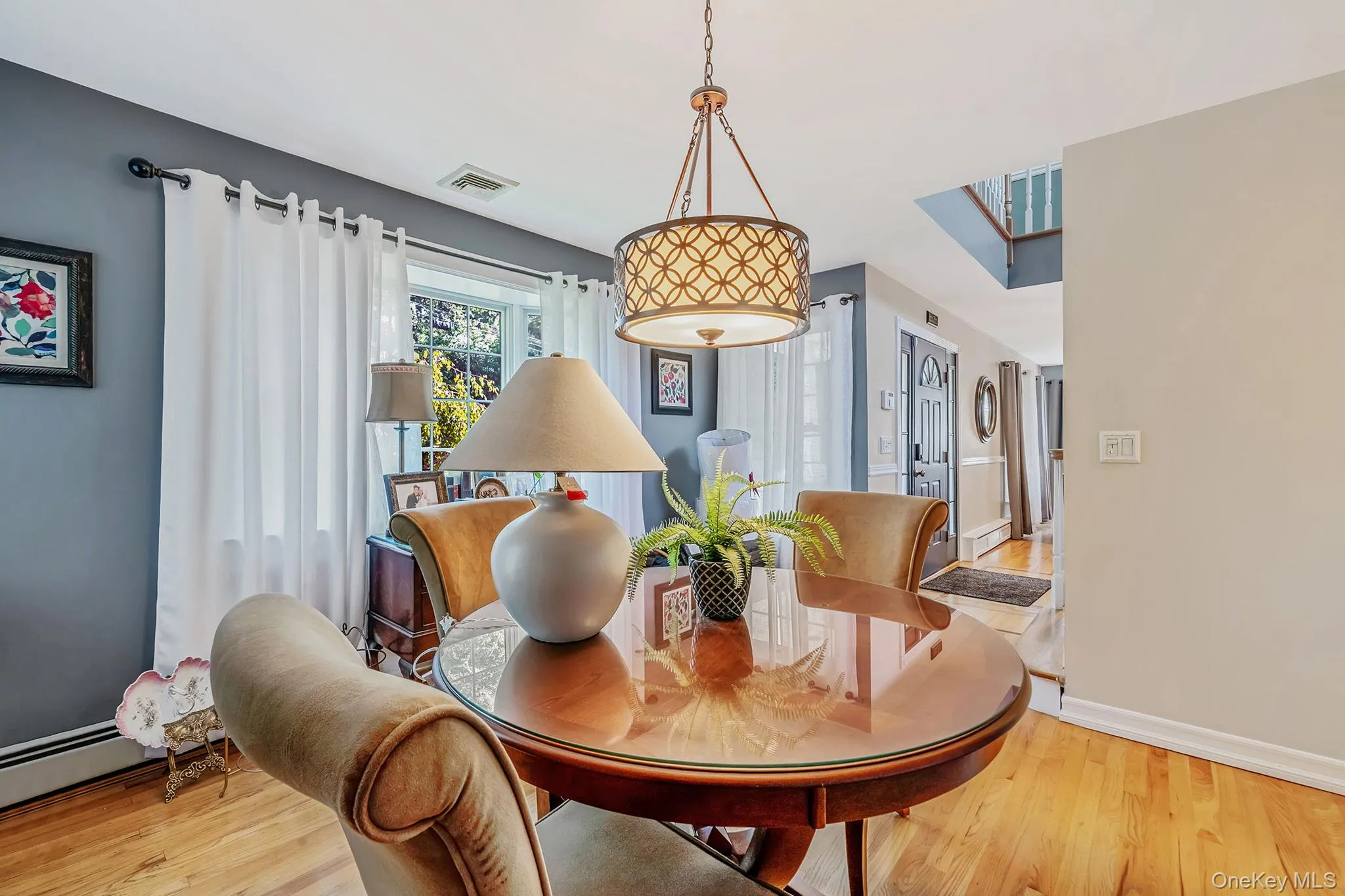 364 Twilight Lane, Smithtown, NY, 3 Bedrooms Bedrooms, 8 Rooms Rooms,2 BathroomsBathrooms,Residential,For Rent,Twilight,0,1004270 364 Twilight Lane, Smithtown, NY, 3 Bedrooms Bedrooms, 8 Rooms Rooms,2 BathroomsBathrooms,Residential,For Rent,Twilight,0,1004270