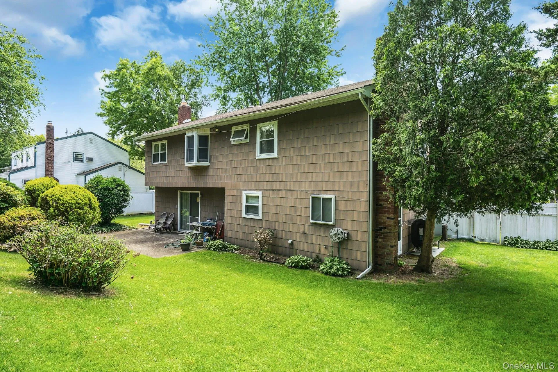 111 Daly Road, Huntington, NY, 4 Bedrooms Bedrooms, 8 Rooms Rooms,2 BathroomsBathrooms,Residential,For Rent,Daly,0,1004271 111 Daly Road, Huntington, NY, 4 Bedrooms Bedrooms, 8 Rooms Rooms,2 BathroomsBathrooms,Residential,For Rent,Daly,0,1004271