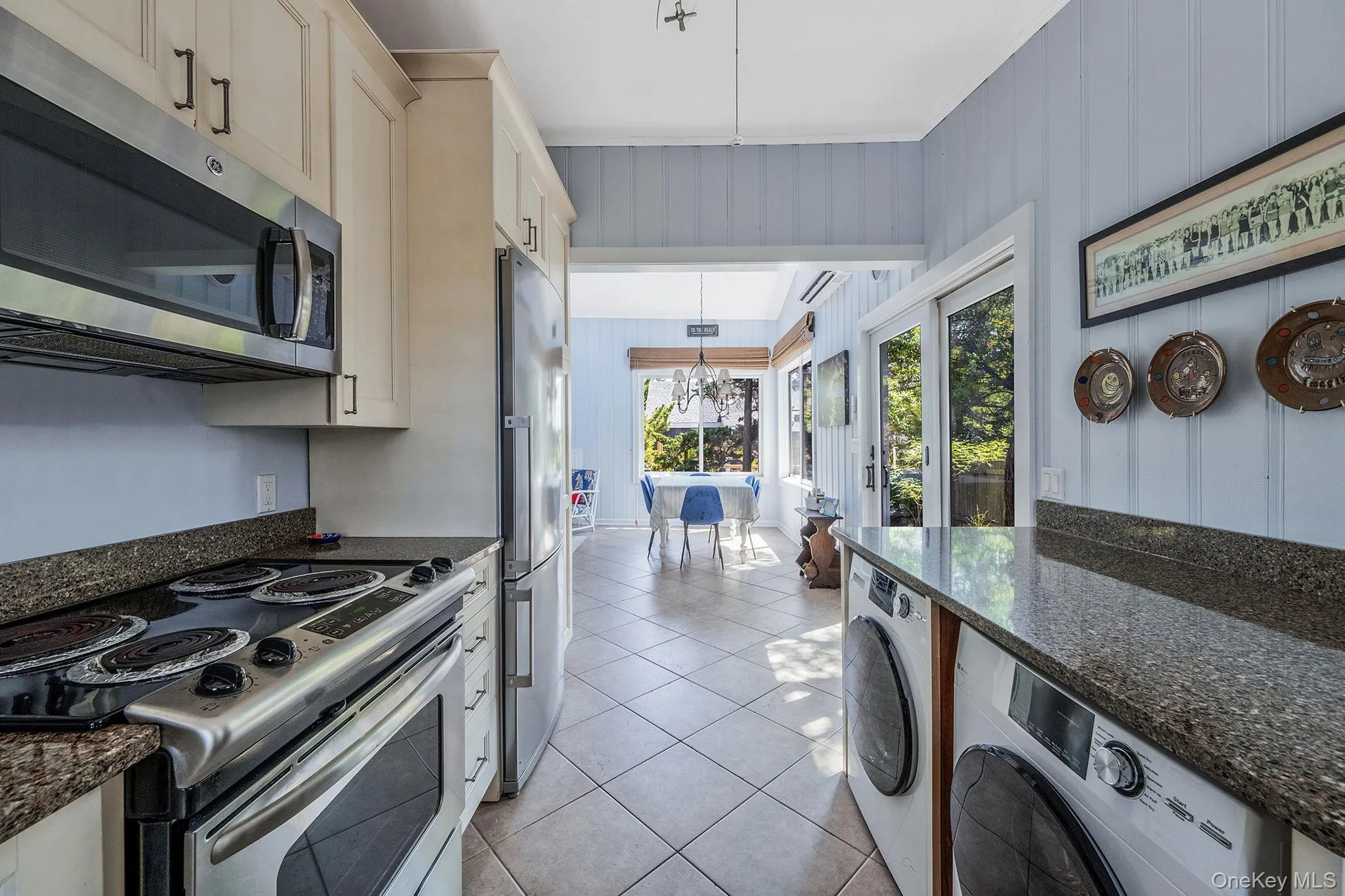 70 Bungalow Walk, Islip, NY, 3 Bedrooms Bedrooms, 6 Rooms Rooms,1 BathroomBathrooms,Residential,For Rent,Bungalow,0,1004272 70 Bungalow Walk, Islip, NY, 3 Bedrooms Bedrooms, 6 Rooms Rooms,1 BathroomBathrooms,Residential,For Rent,Bungalow,0,1004272