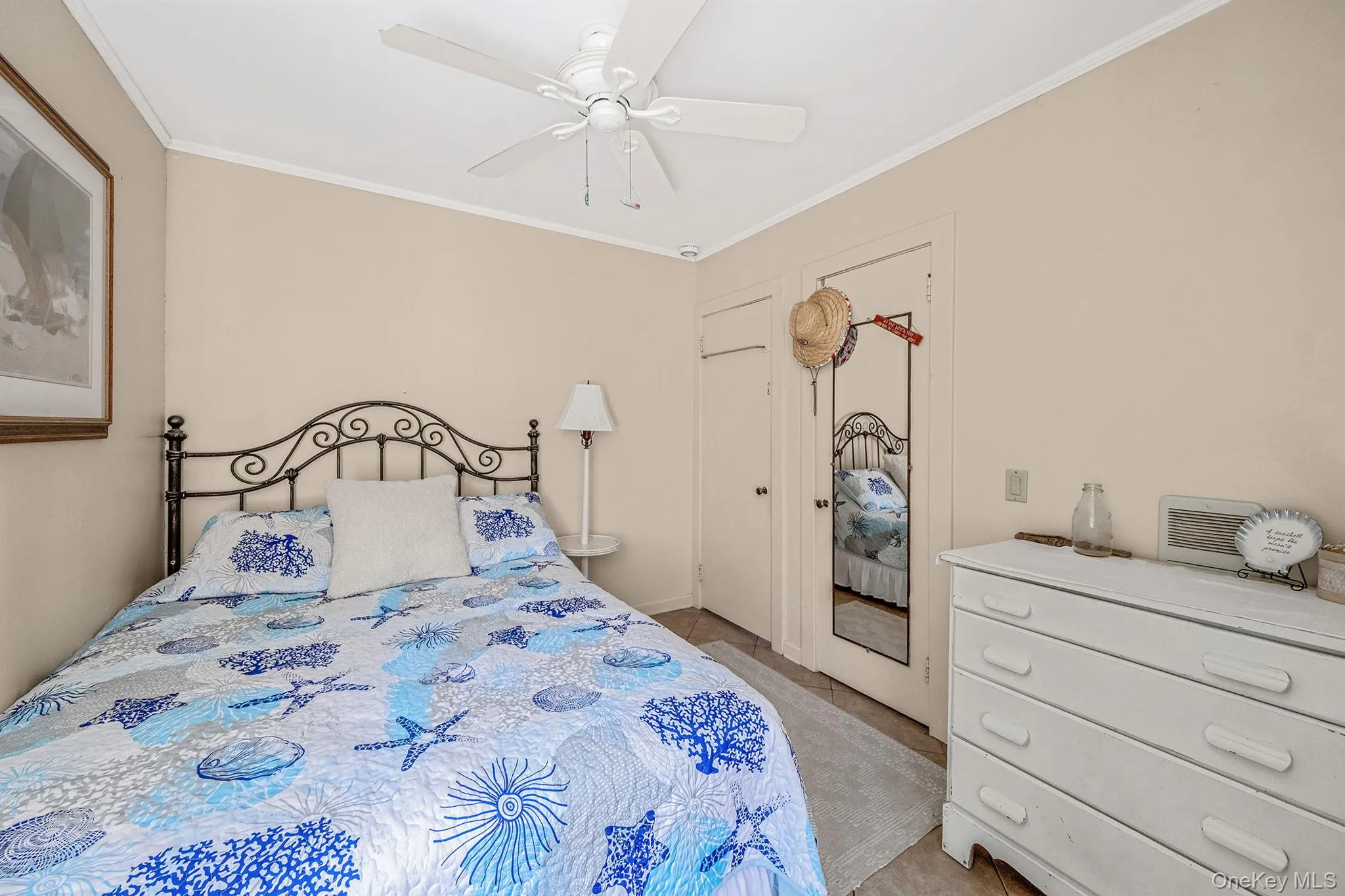 70 Bungalow Walk, Islip, NY, 3 Bedrooms Bedrooms, 6 Rooms Rooms,1 BathroomBathrooms,Residential,For Rent,Bungalow,0,1004272 70 Bungalow Walk, Islip, NY, 3 Bedrooms Bedrooms, 6 Rooms Rooms,1 BathroomBathrooms,Residential,For Rent,Bungalow,0,1004272