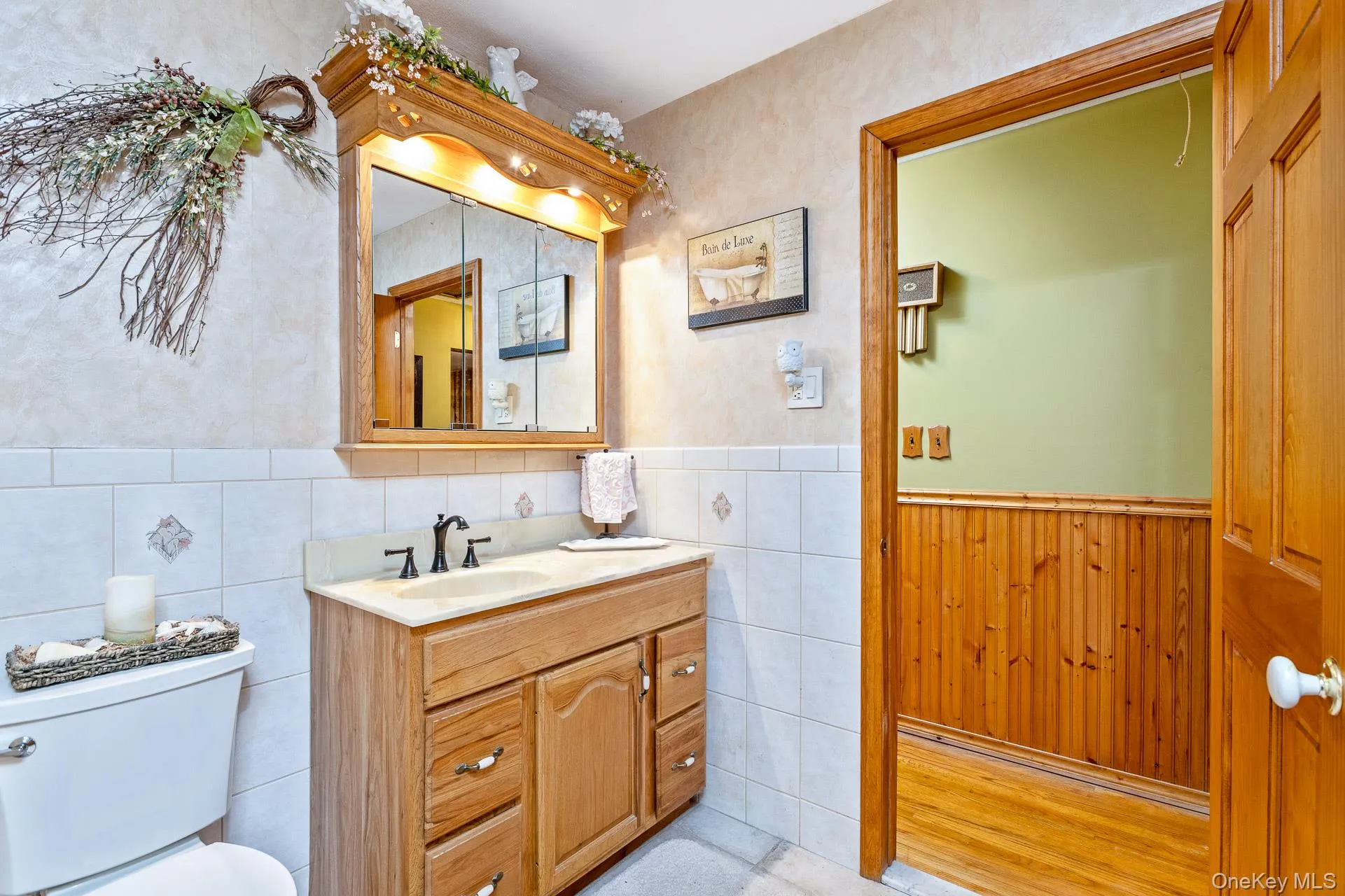 hall bath hall bath