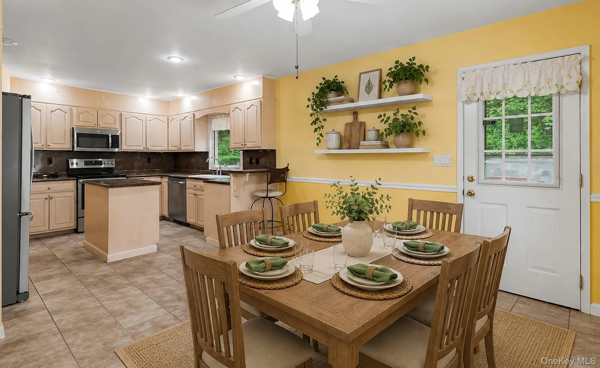 Dining Area-Staged Dining Area-Staged