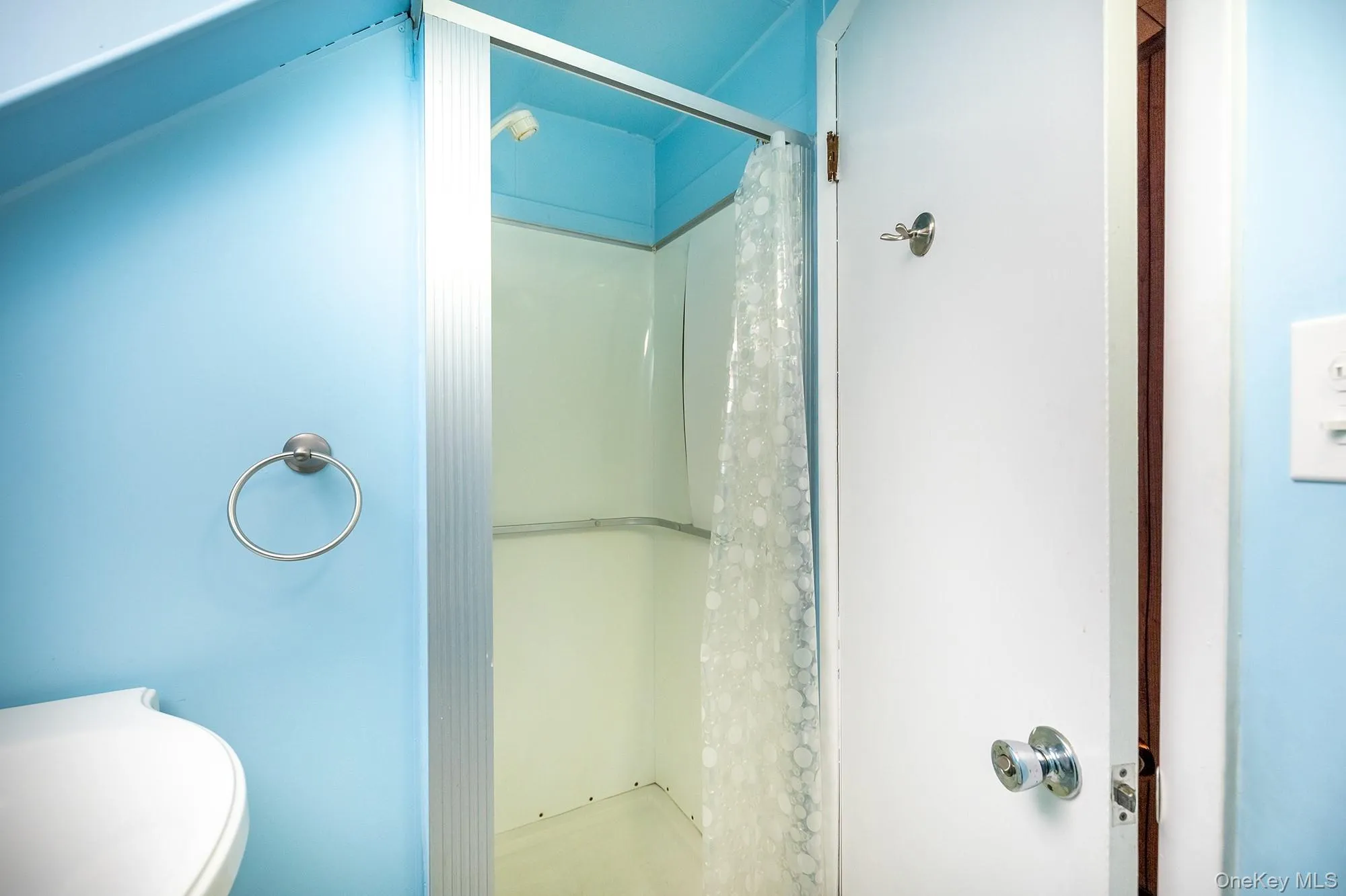 Bathroom Bathroom