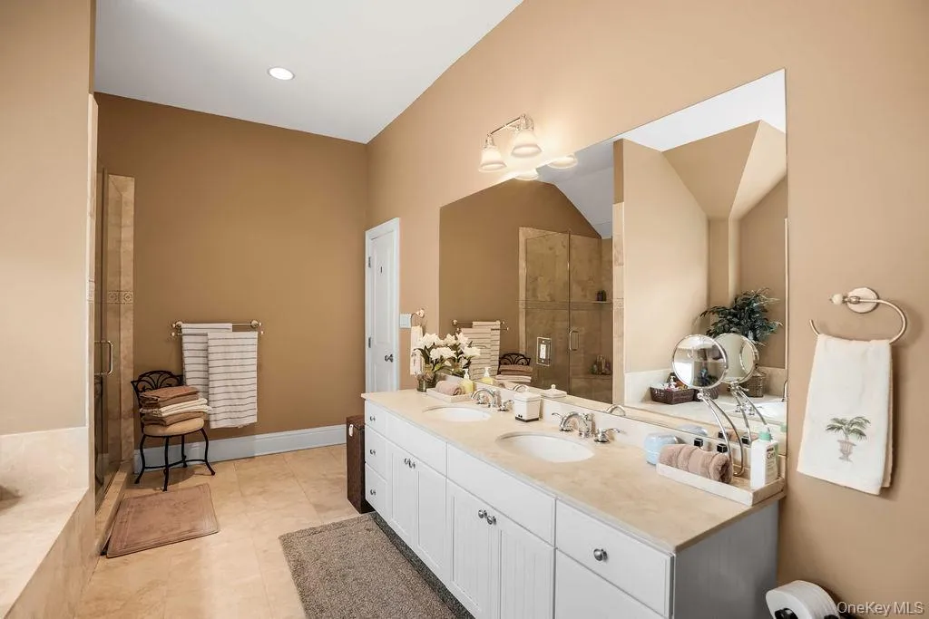 899 Harbor View Road, Oyster Bay, NY, 5 Bedrooms Bedrooms, 10 Rooms Rooms,4 BathroomsBathrooms,Residential,For Rent,Harbor View,0,1004278 899 Harbor View Road, Oyster Bay, NY, 5 Bedrooms Bedrooms, 10 Rooms Rooms,4 BathroomsBathrooms,Residential,For Rent,Harbor View,0,1004278