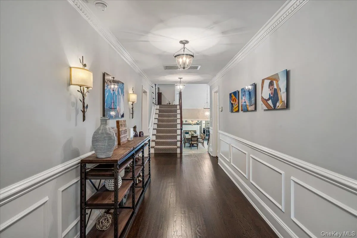 100 Elderfields Road, North Hempstead, NY, 5 Bedrooms Bedrooms, 12 Rooms Rooms,5 BathroomsBathrooms,Residential,For Rent,Elderfields,0,1004280 100 Elderfields Road, North Hempstead, NY, 5 Bedrooms Bedrooms, 12 Rooms Rooms,5 BathroomsBathrooms,Residential,For Rent,Elderfields,0,1004280