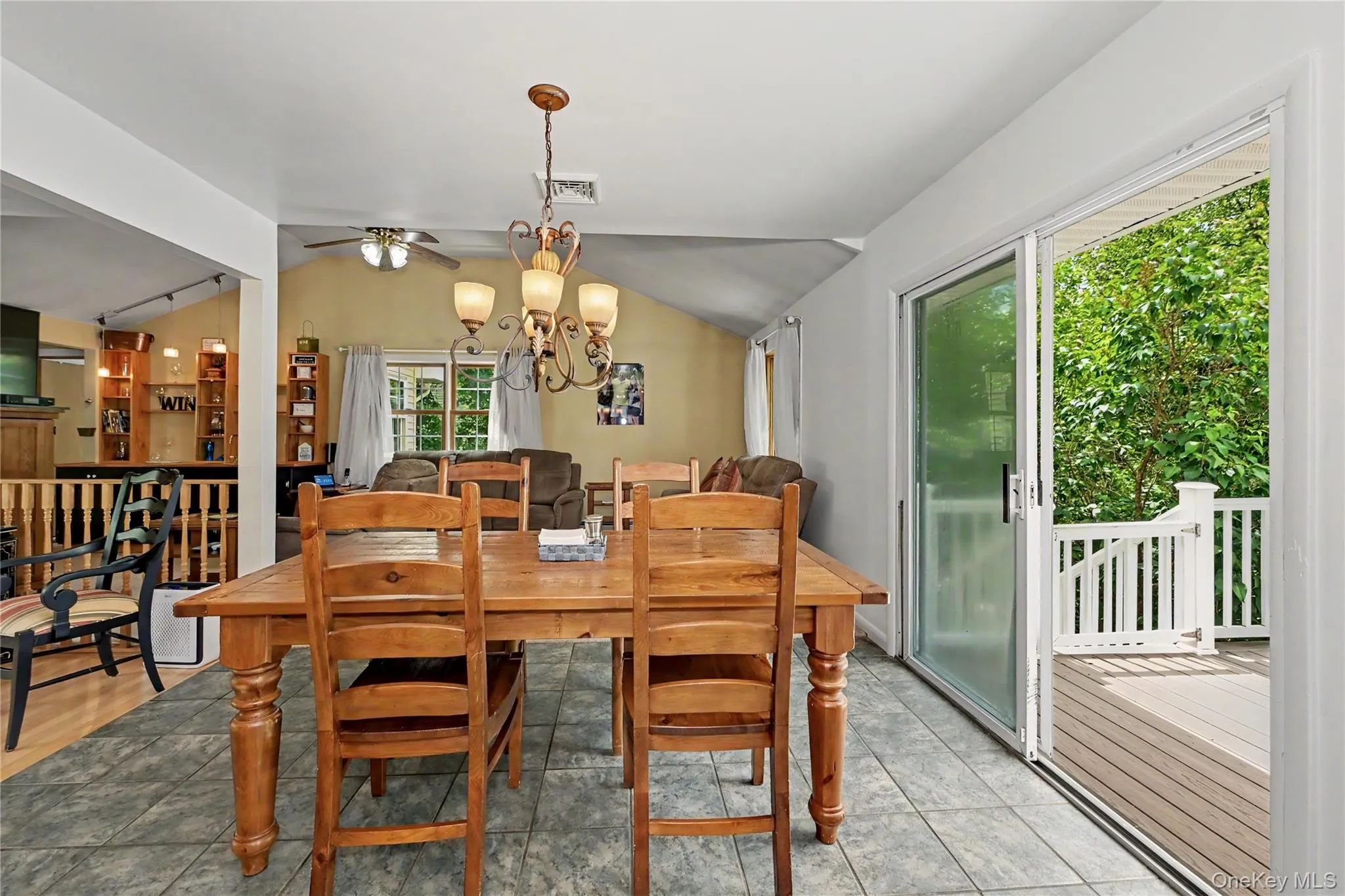 52 Everett Road, Carmel, NY, 3 Bedrooms Bedrooms, 8 Rooms Rooms,2 BathroomsBathrooms,Residential,For Rent,Everett,0,KEY1004281 52 Everett Road, Carmel, NY, 3 Bedrooms Bedrooms, 8 Rooms Rooms,2 BathroomsBathrooms,Residential,For Rent,Everett,0,KEY1004281