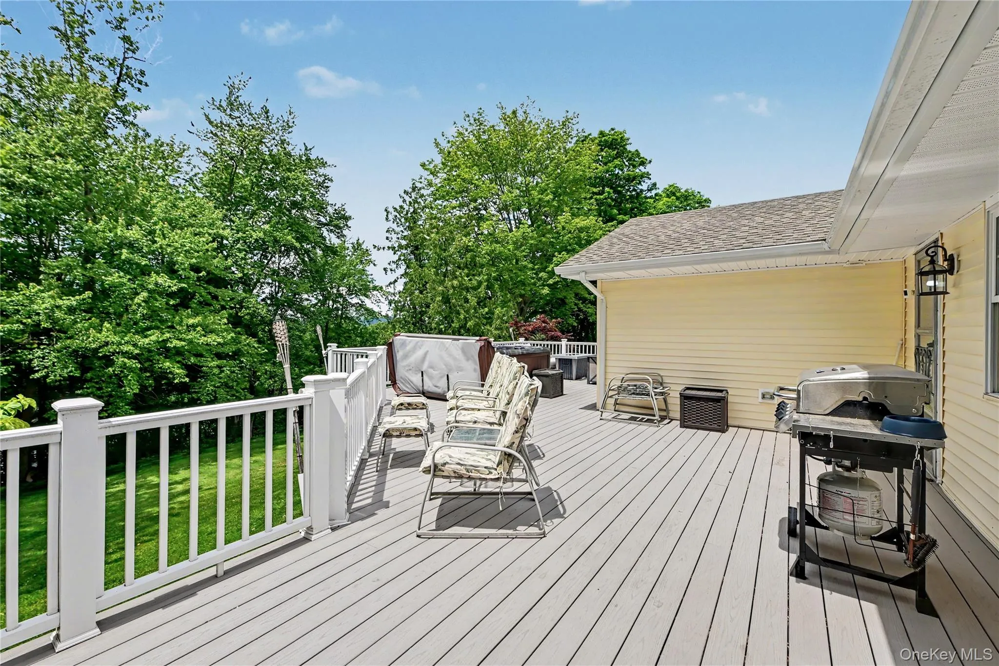 52 Everett Road, Carmel, NY, 3 Bedrooms Bedrooms, 8 Rooms Rooms,2 BathroomsBathrooms,Residential,For Rent,Everett,0,1004281 52 Everett Road, Carmel, NY, 3 Bedrooms Bedrooms, 8 Rooms Rooms,2 BathroomsBathrooms,Residential,For Rent,Everett,0,1004281