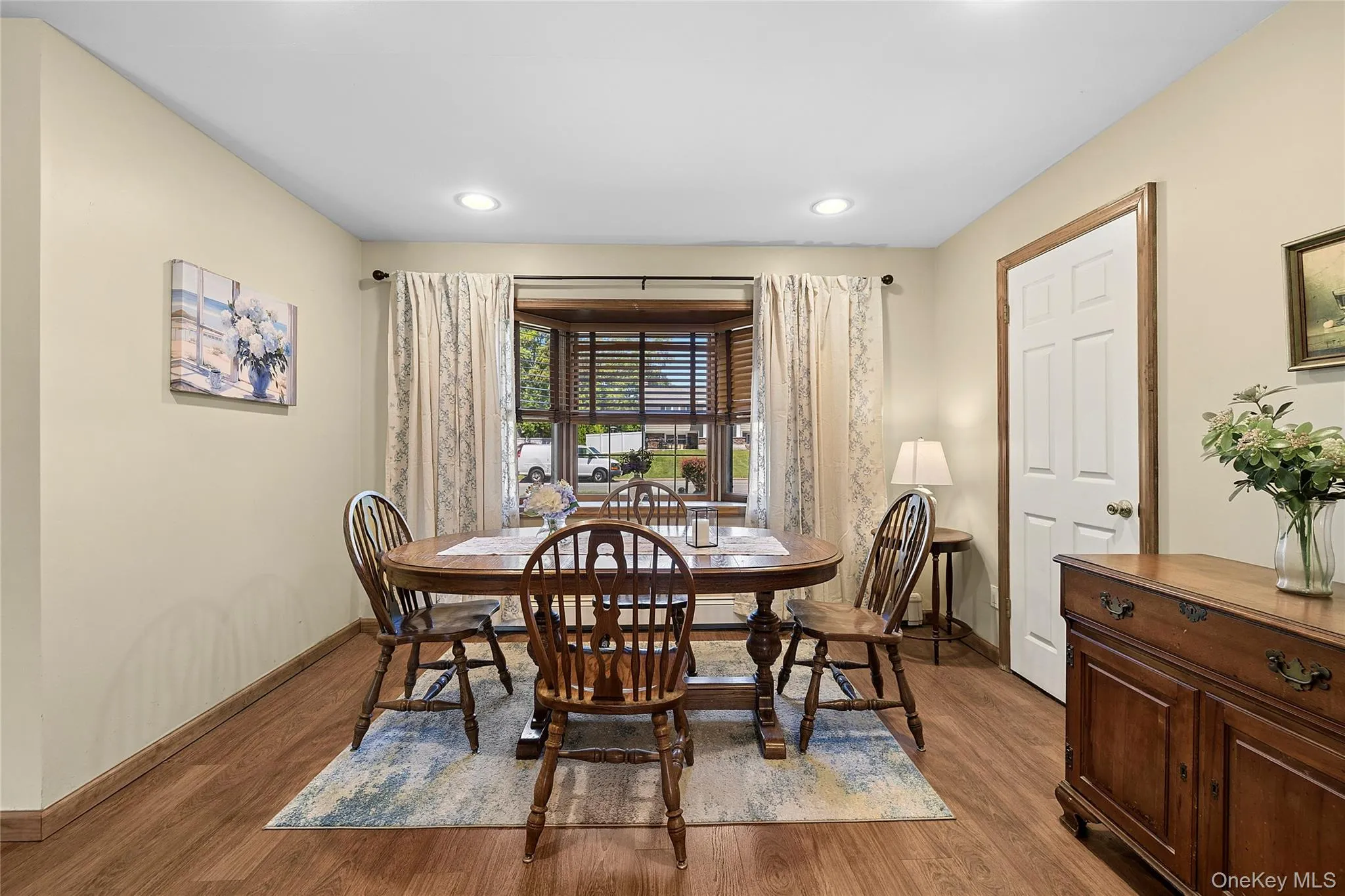 45 Winside Lane, Brookhaven, NY, 5 Bedrooms Bedrooms, 8 Rooms Rooms,3 BathroomsBathrooms,Residential,For Rent,Winside,0,1004285 45 Winside Lane, Brookhaven, NY, 5 Bedrooms Bedrooms, 8 Rooms Rooms,3 BathroomsBathrooms,Residential,For Rent,Winside,0,1004285