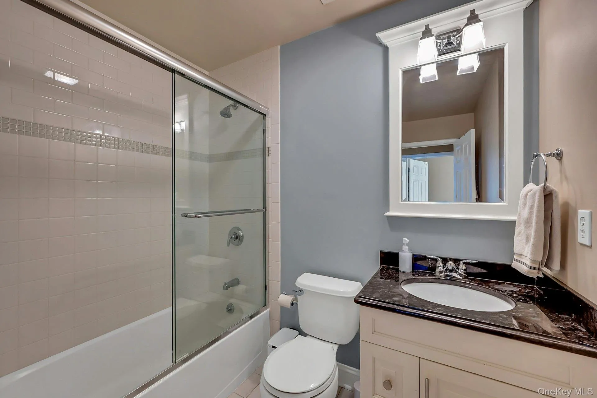 Top floor bath Top floor bath