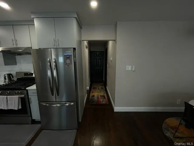 12005 Nashville Boulevard, New York, NY, 4 Bedrooms Bedrooms, 8 Rooms Rooms,2 BathroomsBathrooms,Residential,For Rent,Nashville,0,1004293 12005 Nashville Boulevard, New York, NY, 4 Bedrooms Bedrooms, 8 Rooms Rooms,2 BathroomsBathrooms,Residential,For Rent,Nashville,0,1004293