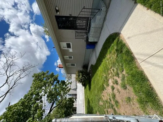 12005 Nashville Boulevard, New York, NY, 4 Bedrooms Bedrooms, 8 Rooms Rooms,2 BathroomsBathrooms,Residential,For Rent,Nashville,0,1004293 12005 Nashville Boulevard, New York, NY, 4 Bedrooms Bedrooms, 8 Rooms Rooms,2 BathroomsBathrooms,Residential,For Rent,Nashville,0,1004293