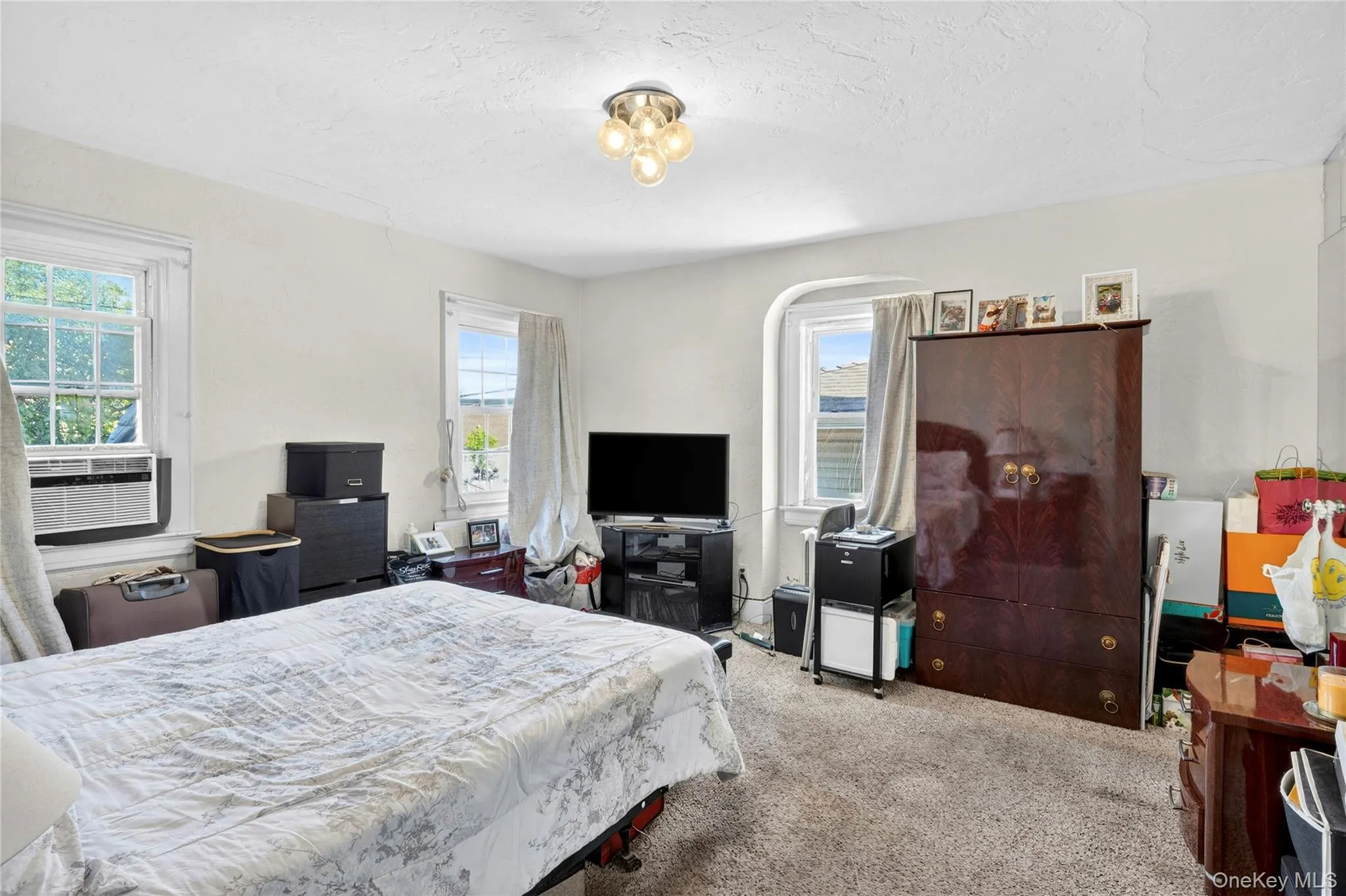 207 New Hyde Park Road, Hempstead, NY, 4 Bedrooms Bedrooms, 8 Rooms Rooms,2 BathroomsBathrooms,Residential,For Rent,New Hyde Park,0,1004294 207 New Hyde Park Road, Hempstead, NY, 4 Bedrooms Bedrooms, 8 Rooms Rooms,2 BathroomsBathrooms,Residential,For Rent,New Hyde Park,0,1004294