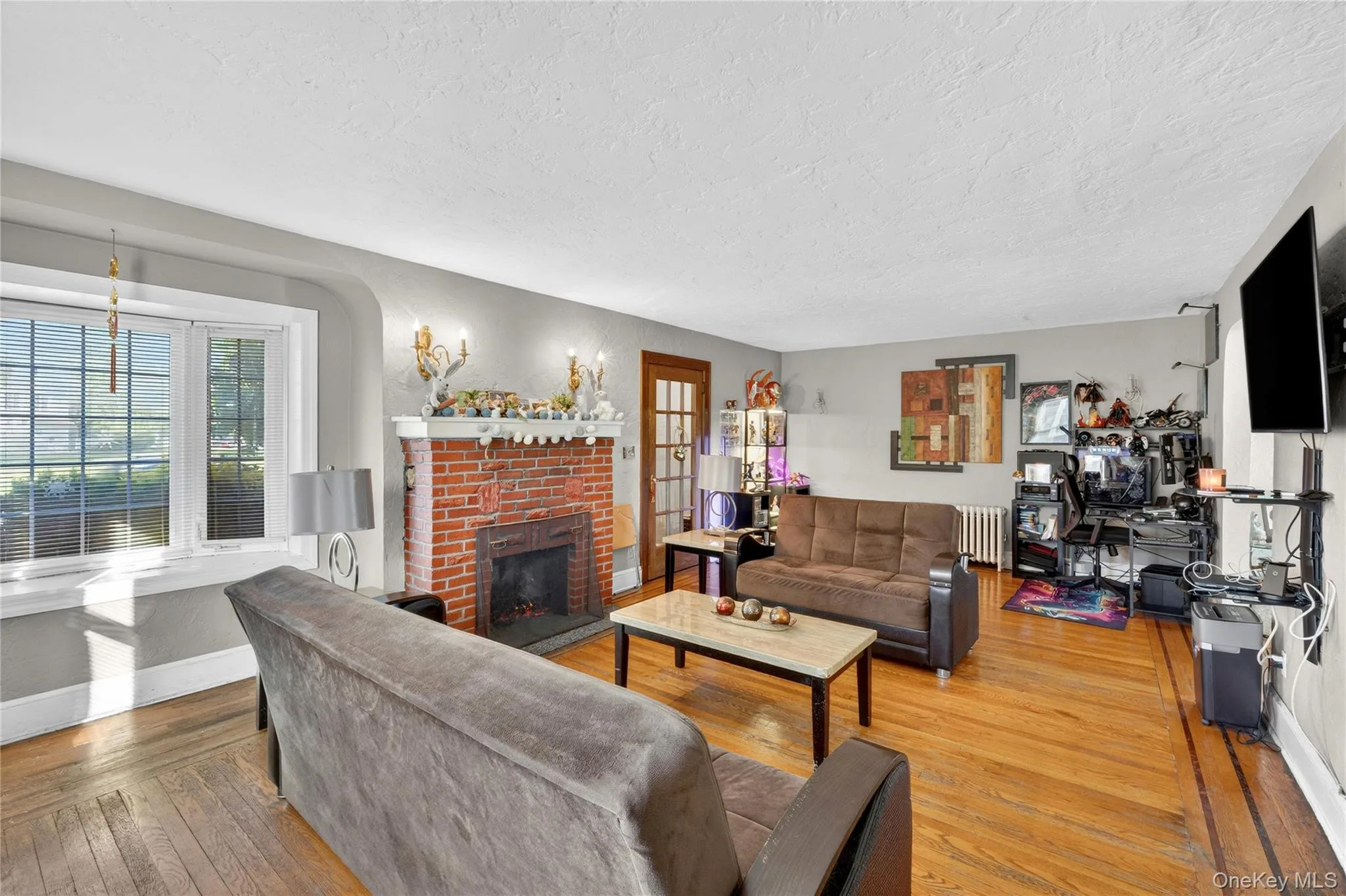 207 New Hyde Park Road, Hempstead, NY, 4 Bedrooms Bedrooms, 8 Rooms Rooms,2 BathroomsBathrooms,Residential,For Rent,New Hyde Park,0,1004294 207 New Hyde Park Road, Hempstead, NY, 4 Bedrooms Bedrooms, 8 Rooms Rooms,2 BathroomsBathrooms,Residential,For Rent,New Hyde Park,0,1004294