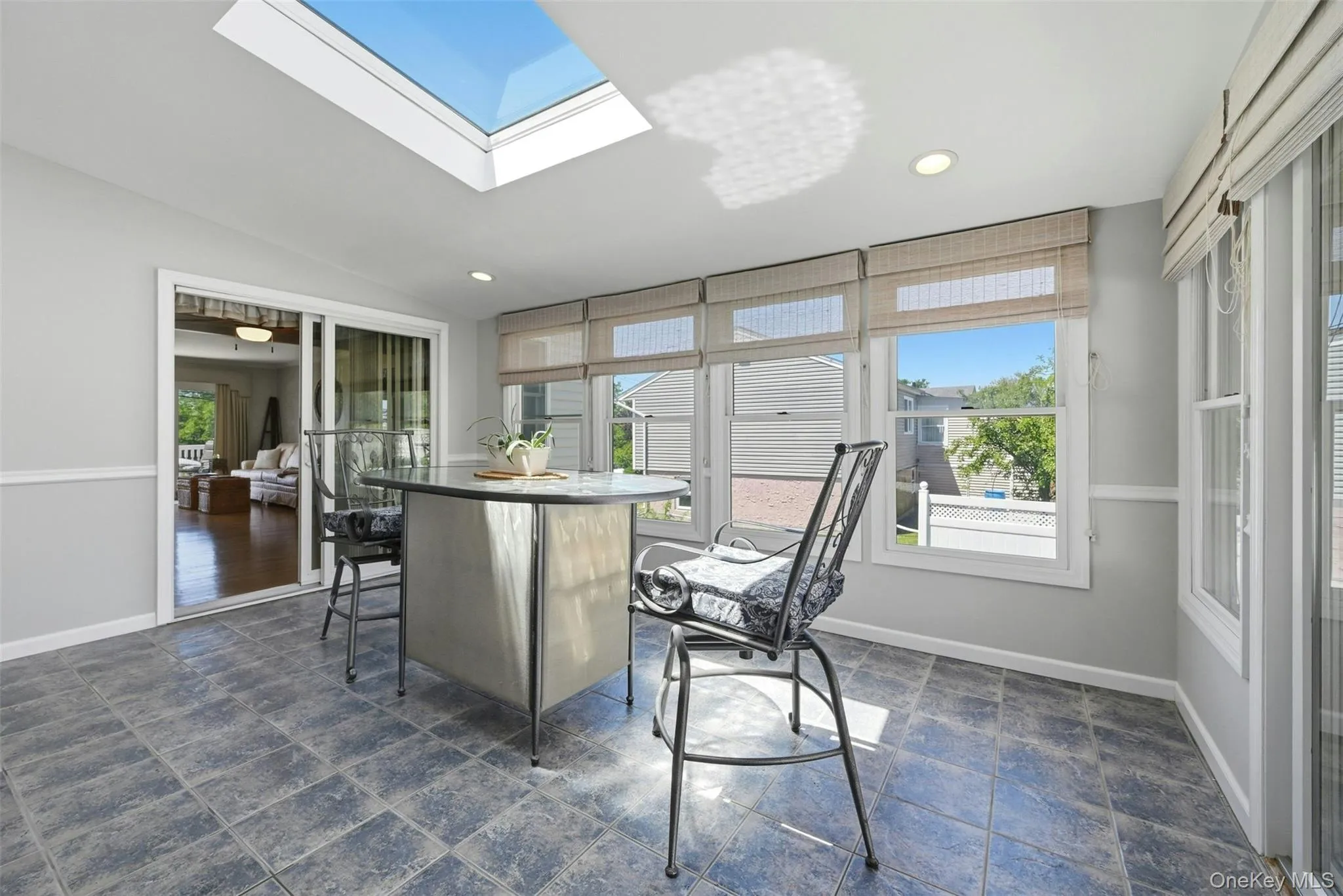 661 Shore Drive, Islip, NY, 4 Bedrooms Bedrooms, 10 Rooms Rooms,2 BathroomsBathrooms,Residential,For Rent,Shore,0,1004296 661 Shore Drive, Islip, NY, 4 Bedrooms Bedrooms, 10 Rooms Rooms,2 BathroomsBathrooms,Residential,For Rent,Shore,0,1004296