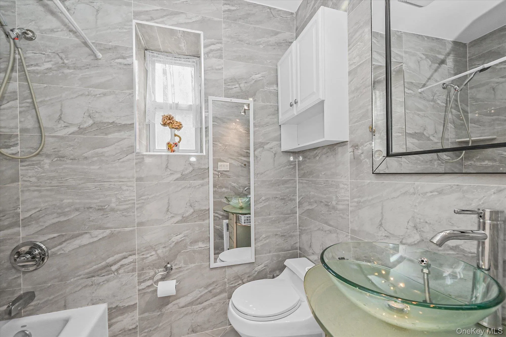 67-03 180th Street, New York, NY, 2 Bedrooms Bedrooms, 7 Rooms Rooms,2 BathroomsBathrooms,Residential,For Rent,180th,0,1004298 67-03 180th Street, New York, NY, 2 Bedrooms Bedrooms, 7 Rooms Rooms,2 BathroomsBathrooms,Residential,For Rent,180th,0,1004298