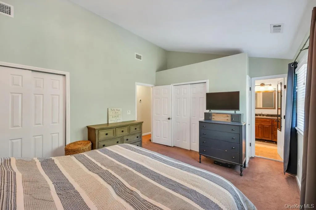 5 Barbara Anne Street, Brookhaven, NY, 3 Bedrooms Bedrooms, 10 Rooms Rooms,2 BathroomsBathrooms,Residential,For Rent,Barbara Anne,0,1004302 5 Barbara Anne Street, Brookhaven, NY, 3 Bedrooms Bedrooms, 10 Rooms Rooms,2 BathroomsBathrooms,Residential,For Rent,Barbara Anne,0,1004302