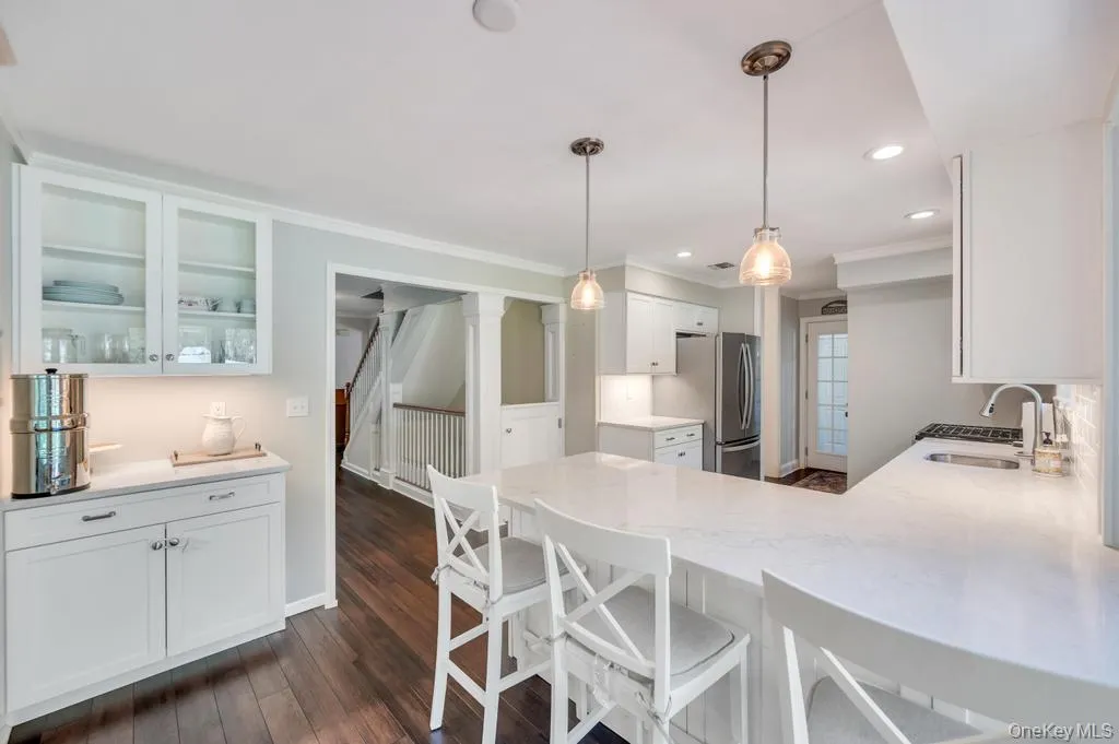 5 Barbara Anne Street, Brookhaven, NY, 3 Bedrooms Bedrooms, 10 Rooms Rooms,2 BathroomsBathrooms,Residential,For Rent,Barbara Anne,0,1004302 5 Barbara Anne Street, Brookhaven, NY, 3 Bedrooms Bedrooms, 10 Rooms Rooms,2 BathroomsBathrooms,Residential,For Rent,Barbara Anne,0,1004302