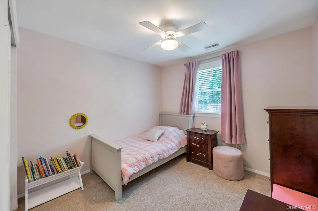 5 Barbara Anne Street, Brookhaven, NY, 3 Bedrooms Bedrooms, 10 Rooms Rooms,2 BathroomsBathrooms,Residential,For Rent,Barbara Anne,0,1004302 5 Barbara Anne Street, Brookhaven, NY, 3 Bedrooms Bedrooms, 10 Rooms Rooms,2 BathroomsBathrooms,Residential,For Rent,Barbara Anne,0,1004302