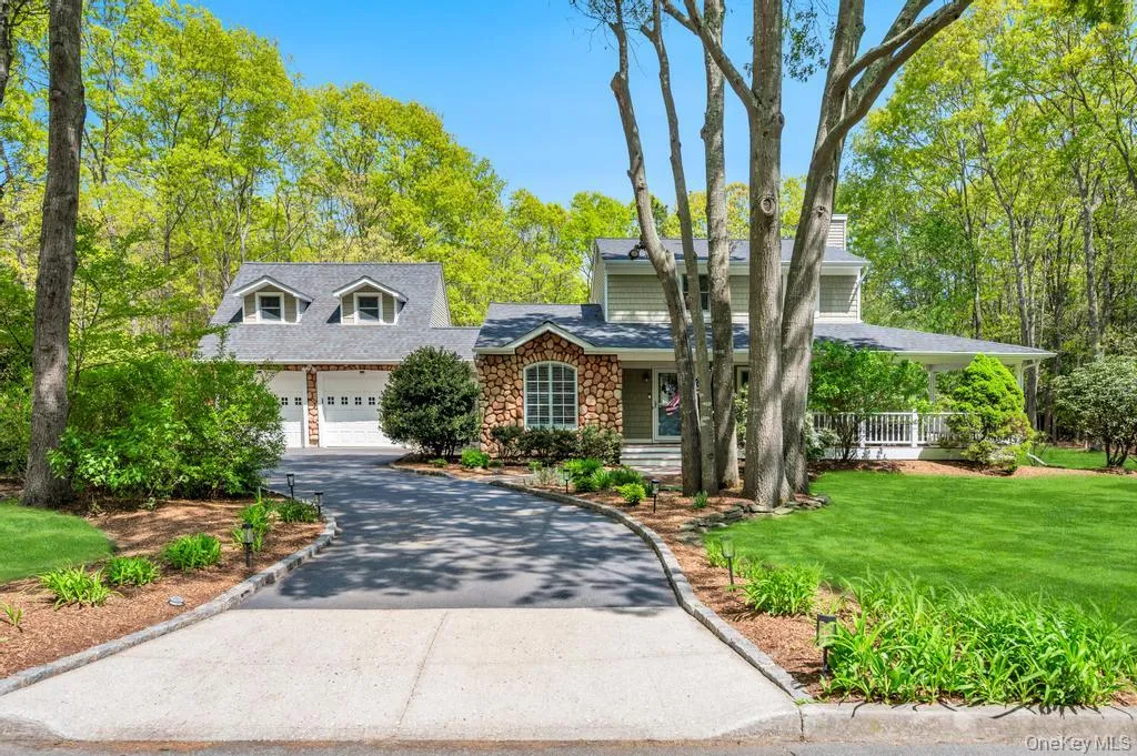 5 Barbara Anne Street, Brookhaven, NY, 3 Bedrooms Bedrooms, 10 Rooms Rooms,2 BathroomsBathrooms,Residential,For Rent,Barbara Anne,0,1004302 5 Barbara Anne Street, Brookhaven, NY, 3 Bedrooms Bedrooms, 10 Rooms Rooms,2 BathroomsBathrooms,Residential,For Rent,Barbara Anne,0,1004302