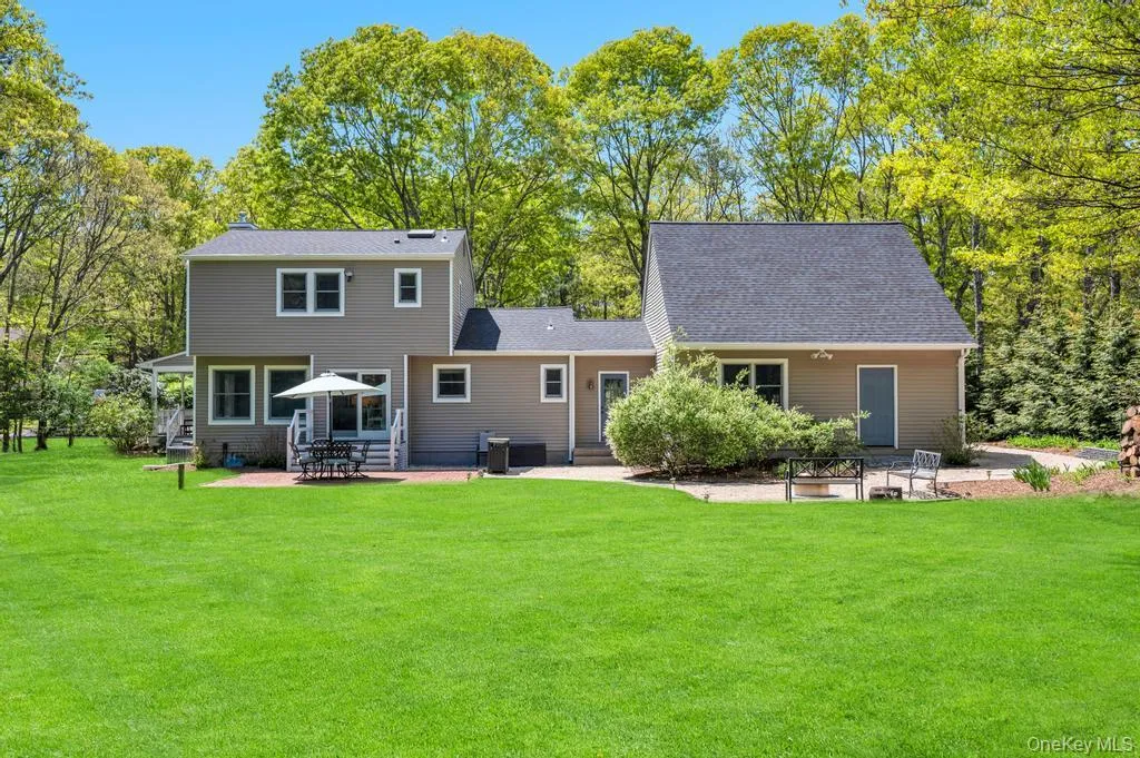 5 Barbara Anne Street, Brookhaven, NY, 3 Bedrooms Bedrooms, 10 Rooms Rooms,2 BathroomsBathrooms,Residential,For Rent,Barbara Anne,0,1004302 5 Barbara Anne Street, Brookhaven, NY, 3 Bedrooms Bedrooms, 10 Rooms Rooms,2 BathroomsBathrooms,Residential,For Rent,Barbara Anne,0,1004302
