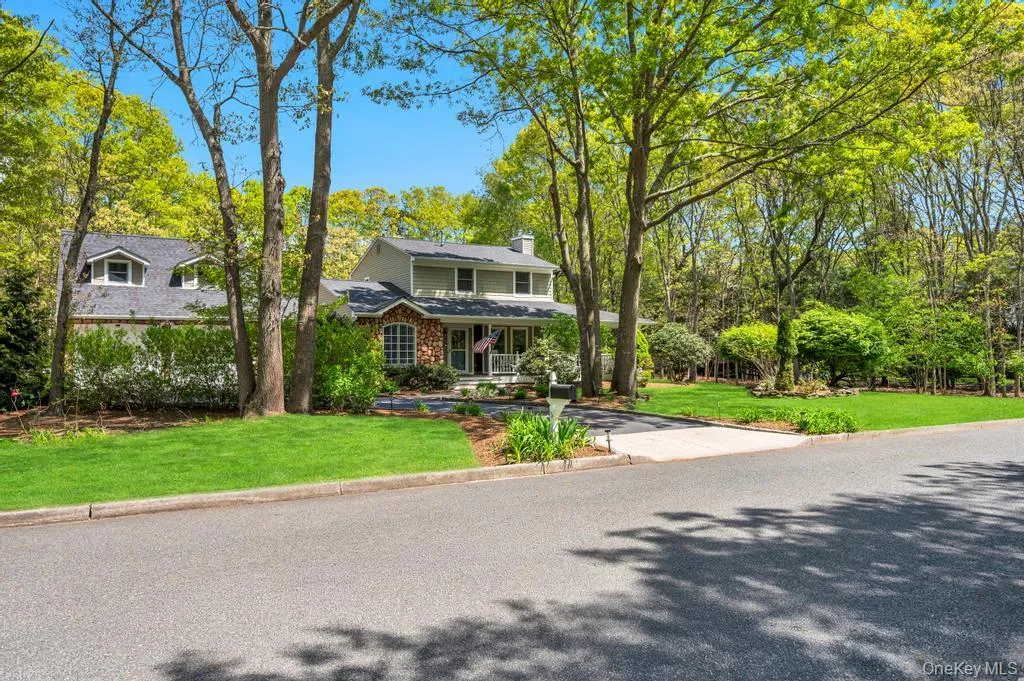 5 Barbara Anne Street, Brookhaven, NY, 3 Bedrooms Bedrooms, 10 Rooms Rooms,2 BathroomsBathrooms,Residential,For Rent,Barbara Anne,0,1004302 5 Barbara Anne Street, Brookhaven, NY, 3 Bedrooms Bedrooms, 10 Rooms Rooms,2 BathroomsBathrooms,Residential,For Rent,Barbara Anne,0,1004302