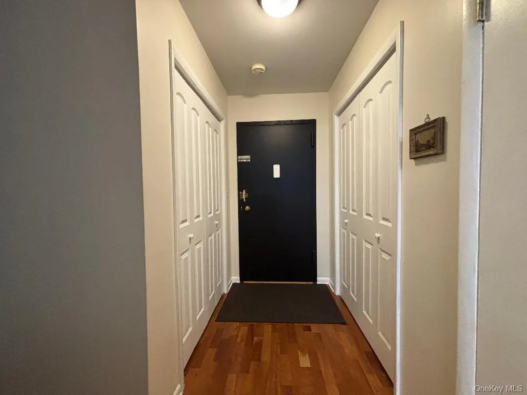 2333 Palmer Avenue, New Rochelle, NY, 2 Bedrooms Bedrooms, 6 Rooms Rooms,1 BathroomBathrooms,Residential,For Rent,Palmer,0,1004309 2333 Palmer Avenue, New Rochelle, NY, 2 Bedrooms Bedrooms, 6 Rooms Rooms,1 BathroomBathrooms,Residential,For Rent,Palmer,0,1004309