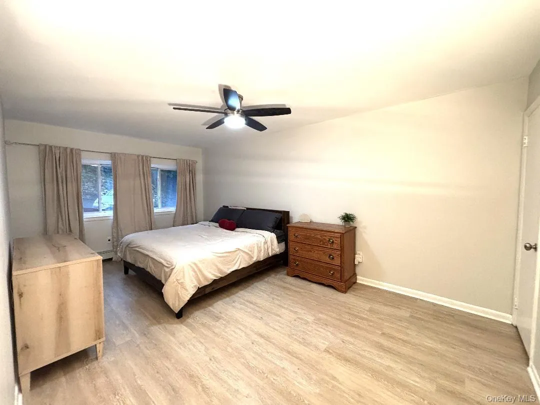 2333 Palmer Avenue, New Rochelle, NY, 2 Bedrooms Bedrooms, 6 Rooms Rooms,1 BathroomBathrooms,Residential,For Rent,Palmer,0,1004309 2333 Palmer Avenue, New Rochelle, NY, 2 Bedrooms Bedrooms, 6 Rooms Rooms,1 BathroomBathrooms,Residential,For Rent,Palmer,0,1004309