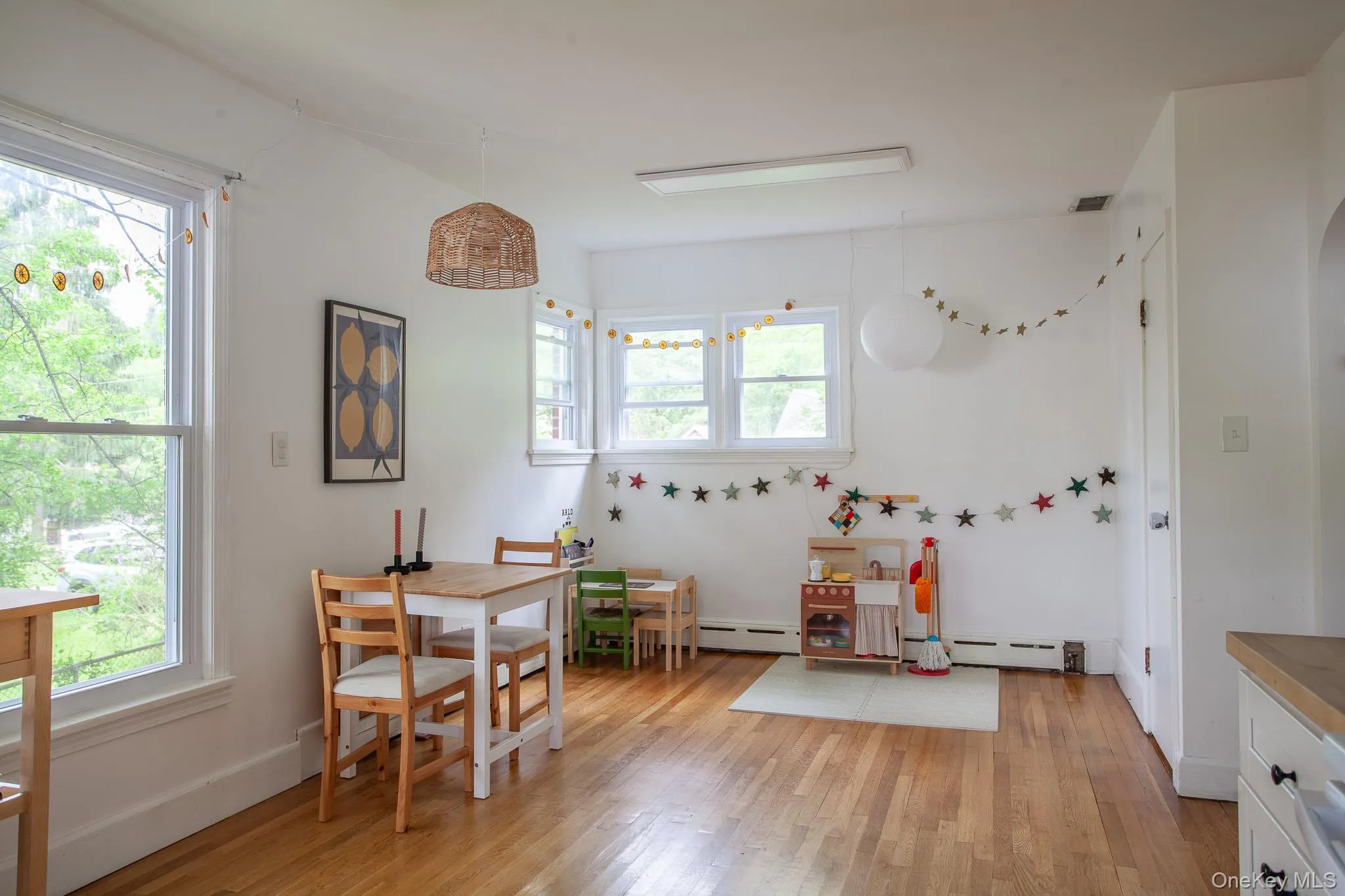 40 Jefferson Avenue, Callicoon, NY, 3 Bedrooms Bedrooms, 6 Rooms Rooms,1 BathroomBathrooms,Residential,For Rent,Jefferson,0,1004310 40 Jefferson Avenue, Callicoon, NY, 3 Bedrooms Bedrooms, 6 Rooms Rooms,1 BathroomBathrooms,Residential,For Rent,Jefferson,0,1004310