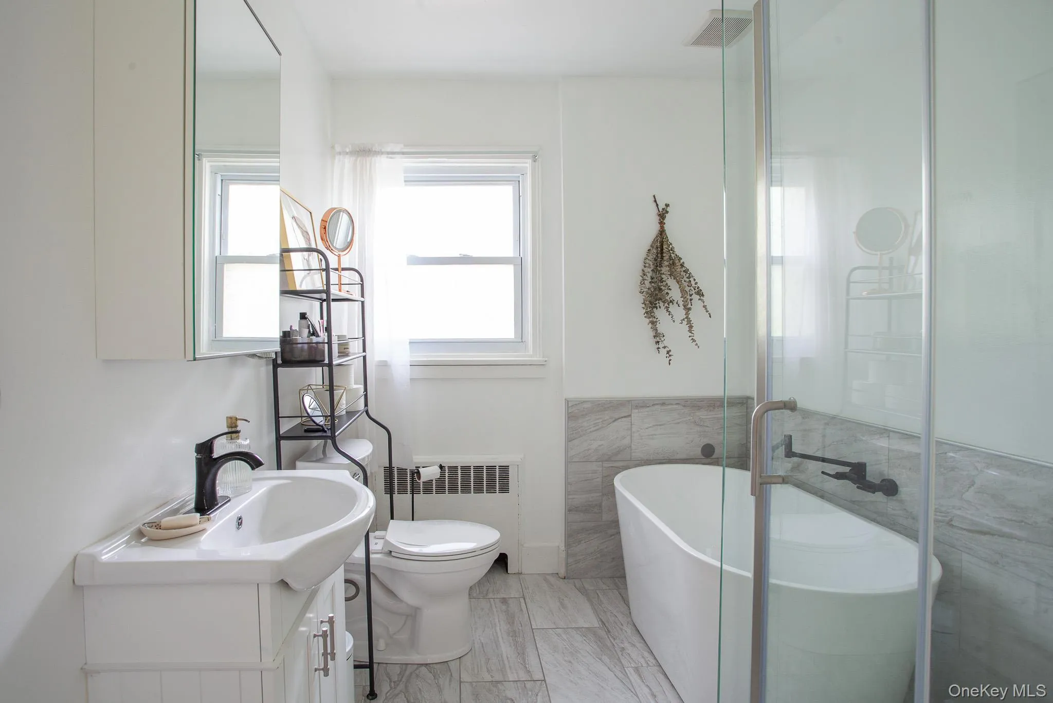 40 Jefferson Avenue, Callicoon, NY, 3 Bedrooms Bedrooms, 6 Rooms Rooms,1 BathroomBathrooms,Residential,For Rent,Jefferson,0,1004310 40 Jefferson Avenue, Callicoon, NY, 3 Bedrooms Bedrooms, 6 Rooms Rooms,1 BathroomBathrooms,Residential,For Rent,Jefferson,0,1004310