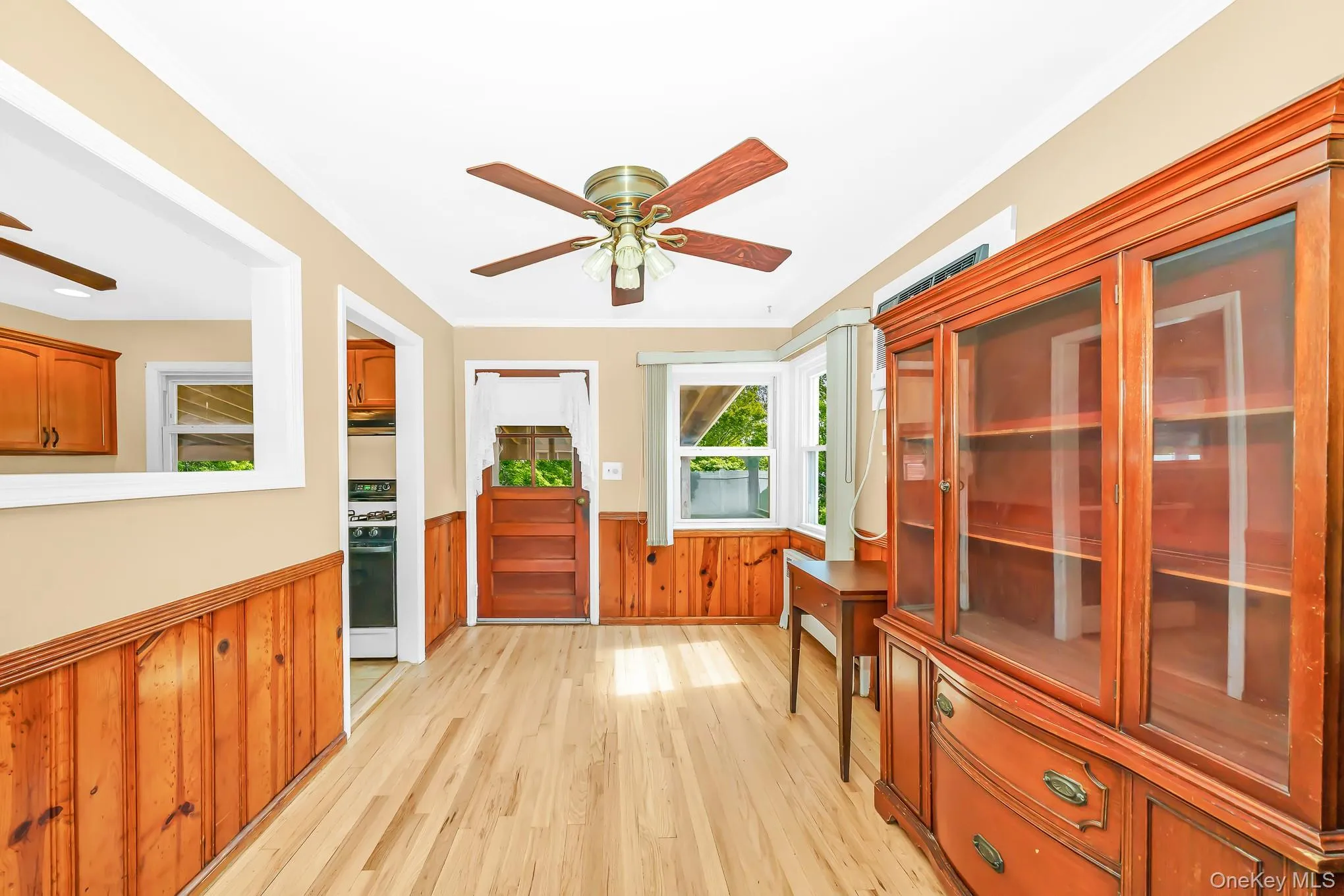 3872 Fulton Avenue, Hempstead, NY, 5 Bedrooms Bedrooms, 8 Rooms Rooms,2 BathroomsBathrooms,Residential,For Rent,Fulton,0,1004312 3872 Fulton Avenue, Hempstead, NY, 5 Bedrooms Bedrooms, 8 Rooms Rooms,2 BathroomsBathrooms,Residential,For Rent,Fulton,0,1004312