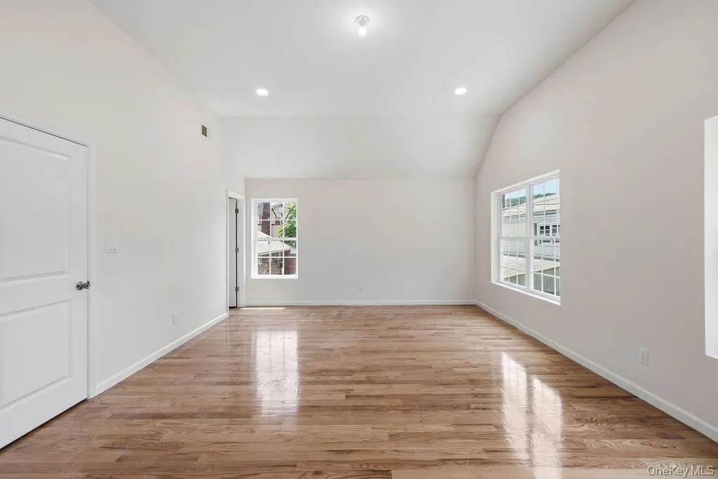 27 Wayne Avenue, Haverstraw, NY, 4 Bedrooms Bedrooms, 7 Rooms Rooms,3 BathroomsBathrooms,Residential,For Rent,Wayne,0,1004314 27 Wayne Avenue, Haverstraw, NY, 4 Bedrooms Bedrooms, 7 Rooms Rooms,3 BathroomsBathrooms,Residential,For Rent,Wayne,0,1004314