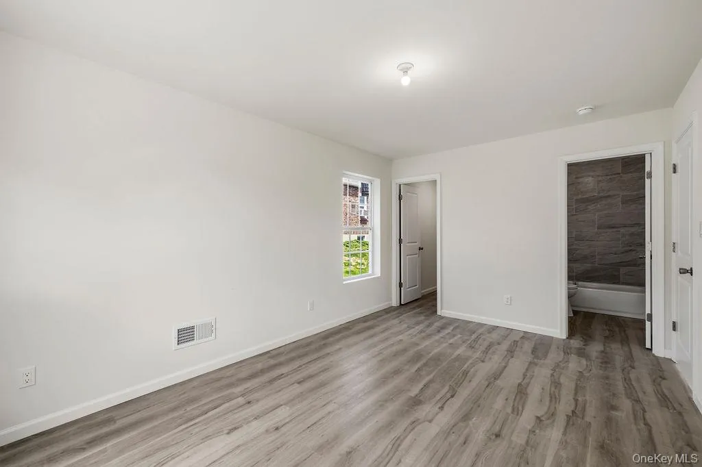 27 Wayne Avenue, Haverstraw, NY, 4 Bedrooms Bedrooms, 7 Rooms Rooms,3 BathroomsBathrooms,Residential,For Rent,Wayne,0,1004314 27 Wayne Avenue, Haverstraw, NY, 4 Bedrooms Bedrooms, 7 Rooms Rooms,3 BathroomsBathrooms,Residential,For Rent,Wayne,0,1004314