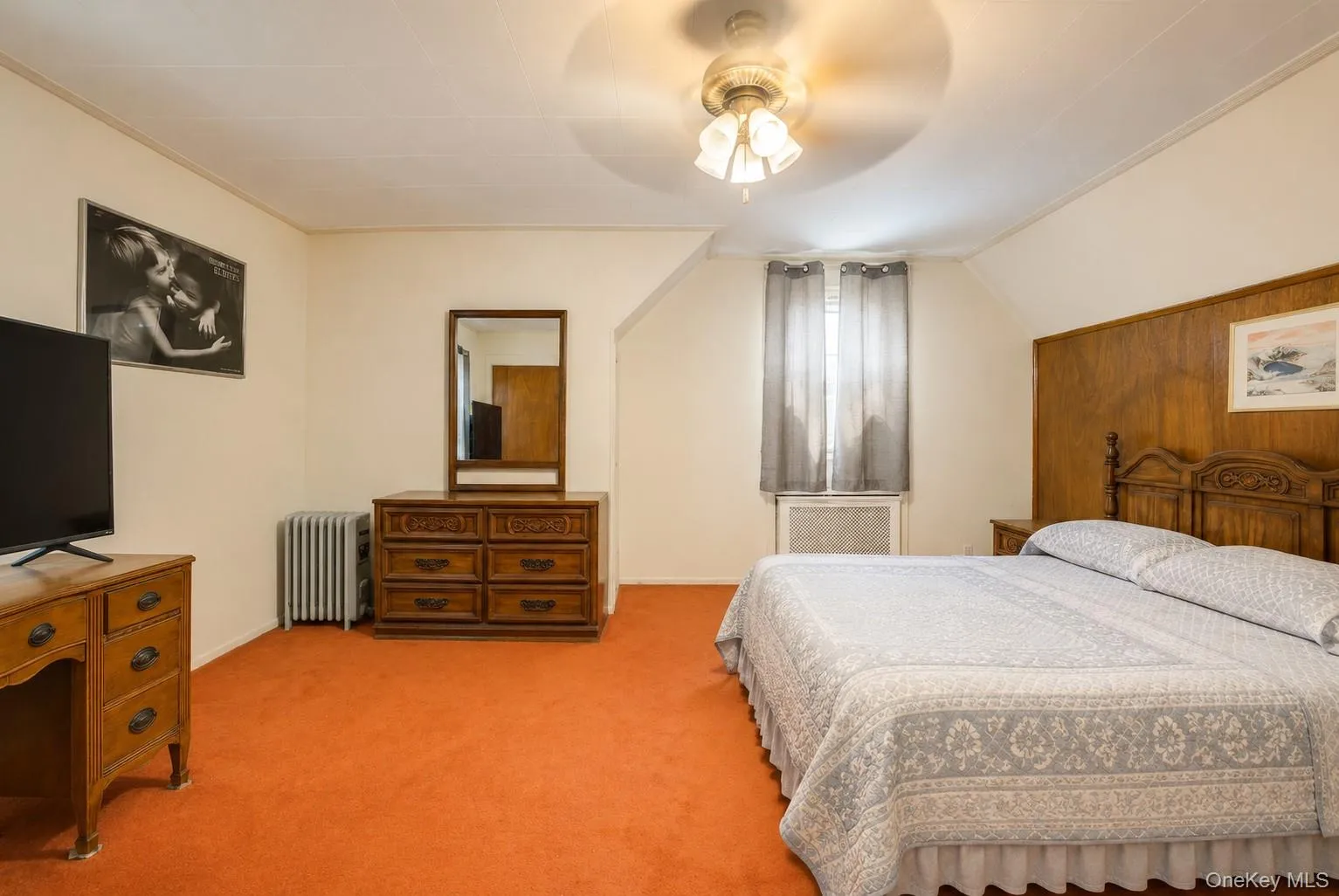 Upstairs Bedroom 2 Upstairs Bedroom 2