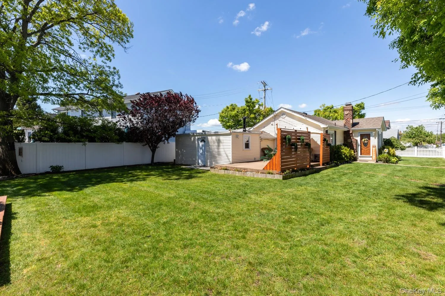 102 Garfield Place, Oyster Bay, NY, 2 Bedrooms Bedrooms, 7 Rooms Rooms,1 BathroomBathrooms,Residential,For Rent,Garfield,0,1004316 102 Garfield Place, Oyster Bay, NY, 2 Bedrooms Bedrooms, 7 Rooms Rooms,1 BathroomBathrooms,Residential,For Rent,Garfield,0,1004316