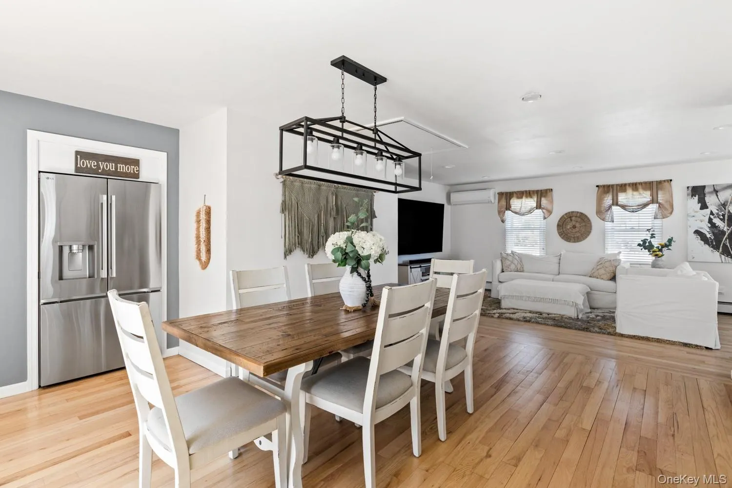 102 Garfield Place, Oyster Bay, NY, 2 Bedrooms Bedrooms, 7 Rooms Rooms,1 BathroomBathrooms,Residential,For Rent,Garfield,0,1004316 102 Garfield Place, Oyster Bay, NY, 2 Bedrooms Bedrooms, 7 Rooms Rooms,1 BathroomBathrooms,Residential,For Rent,Garfield,0,1004316