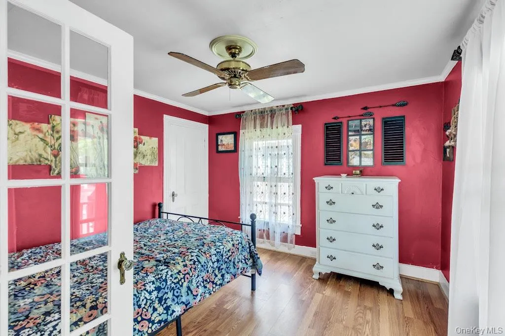 50 Rollstone Avenue, Islip, NY, 3 Bedrooms Bedrooms, 6 Rooms Rooms,1 BathroomBathrooms,Residential,For Rent,Rollstone,0,1004317 50 Rollstone Avenue, Islip, NY, 3 Bedrooms Bedrooms, 6 Rooms Rooms,1 BathroomBathrooms,Residential,For Rent,Rollstone,0,1004317