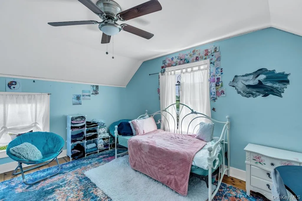50 Rollstone Avenue, Islip, NY, 3 Bedrooms Bedrooms, 6 Rooms Rooms,1 BathroomBathrooms,Residential,For Rent,Rollstone,0,1004317 50 Rollstone Avenue, Islip, NY, 3 Bedrooms Bedrooms, 6 Rooms Rooms,1 BathroomBathrooms,Residential,For Rent,Rollstone,0,1004317