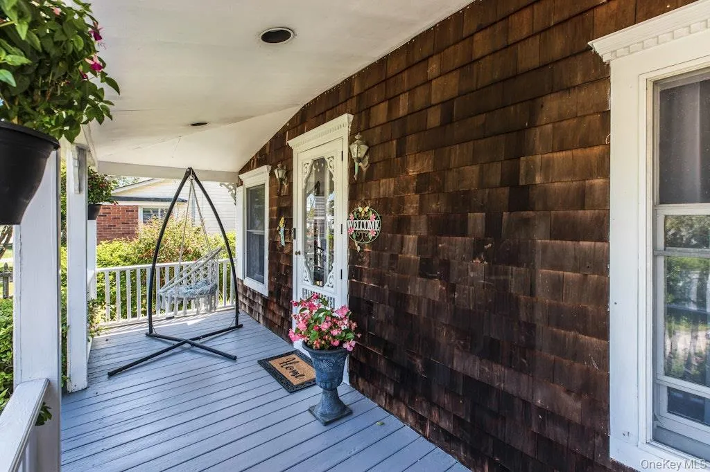 50 Rollstone Avenue, Islip, NY, 3 Bedrooms Bedrooms, 6 Rooms Rooms,1 BathroomBathrooms,Residential,For Rent,Rollstone,0,1004317 50 Rollstone Avenue, Islip, NY, 3 Bedrooms Bedrooms, 6 Rooms Rooms,1 BathroomBathrooms,Residential,For Rent,Rollstone,0,1004317