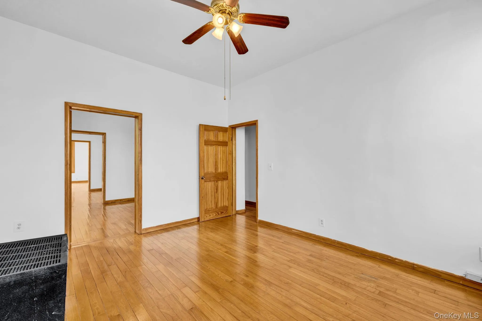 12 Broadway, Orangetown, NY, 2 Bedrooms Bedrooms, 5 Rooms Rooms,1 BathroomBathrooms,Residential Lease,For Rent,Broadway,0,1004318 12 Broadway, Orangetown, NY, 2 Bedrooms Bedrooms, 5 Rooms Rooms,1 BathroomBathrooms,Residential Lease,For Rent,Broadway,0,1004318