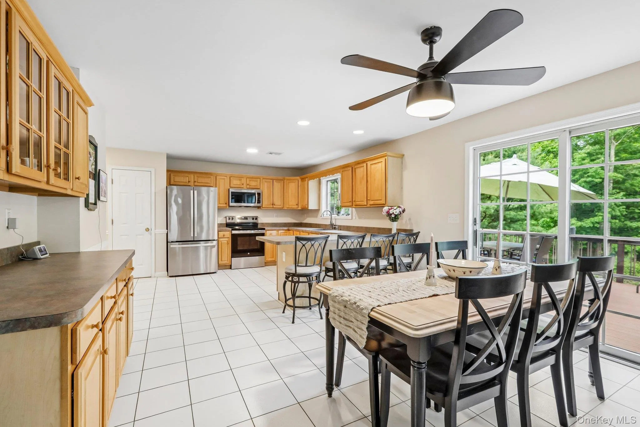 Eat in kitchen with access to the private deck. Eat in kitchen with access to the private deck.