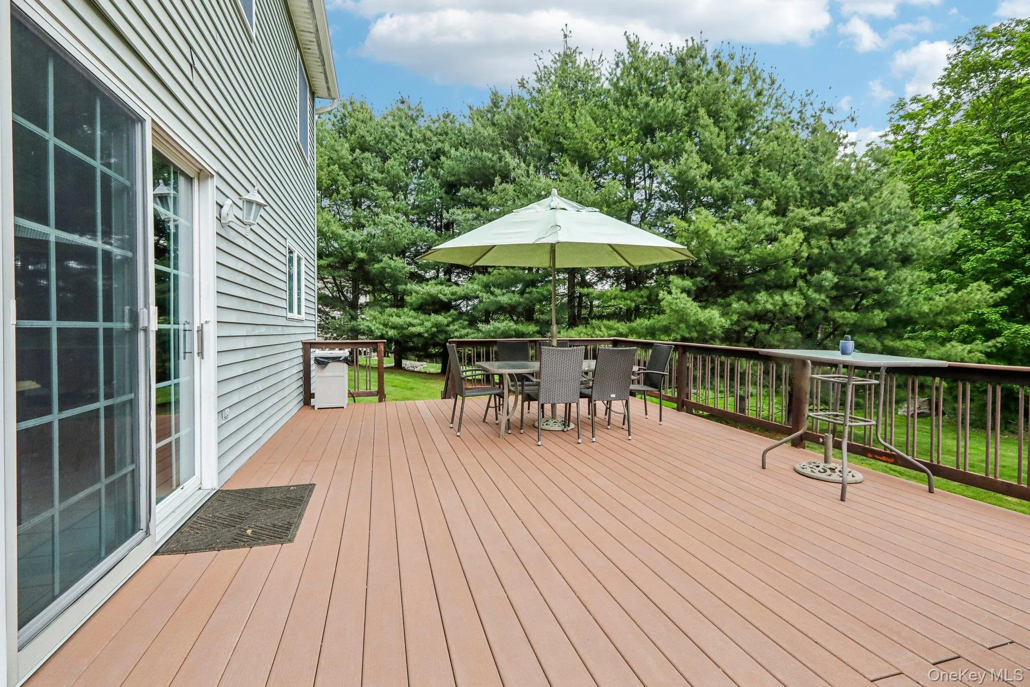 33 Sutherland Drive, Woodbury, NY, 4 Bedrooms Bedrooms, 9 Rooms Rooms,2 BathroomsBathrooms,Residential,For Rent,Sutherland,0,1004321 33 Sutherland Drive, Woodbury, NY, 4 Bedrooms Bedrooms, 9 Rooms Rooms,2 BathroomsBathrooms,Residential,For Rent,Sutherland,0,1004321