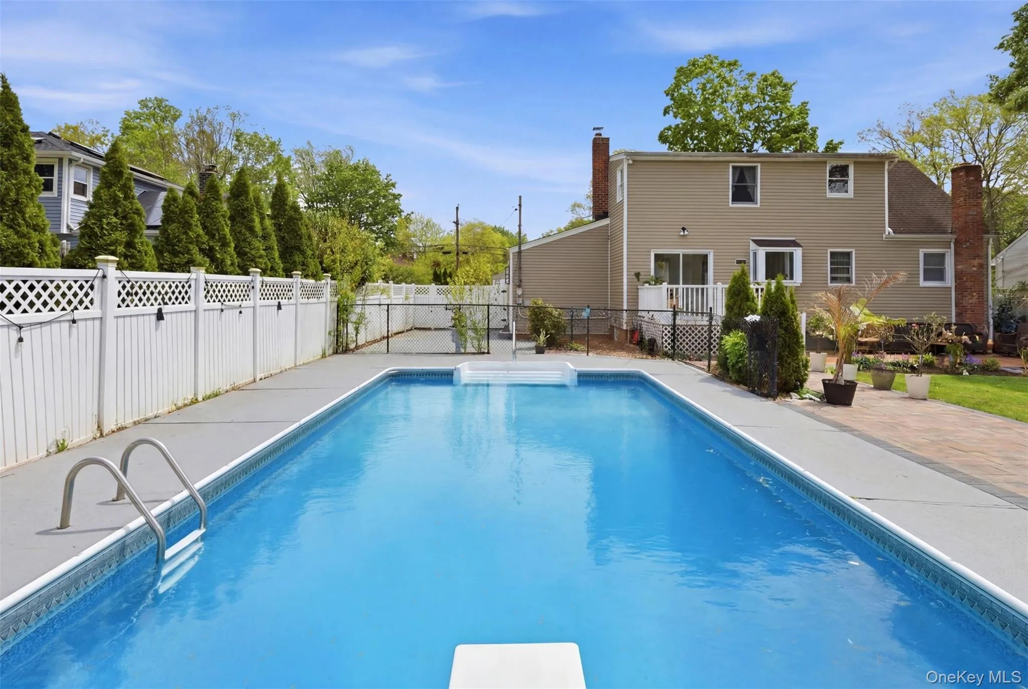 12 Browning Drive, Huntington, NY, 5 Bedrooms Bedrooms, 8 Rooms Rooms,2 BathroomsBathrooms,Residential,For Rent,Browning,0,1004323 12 Browning Drive, Huntington, NY, 5 Bedrooms Bedrooms, 8 Rooms Rooms,2 BathroomsBathrooms,Residential,For Rent,Browning,0,1004323