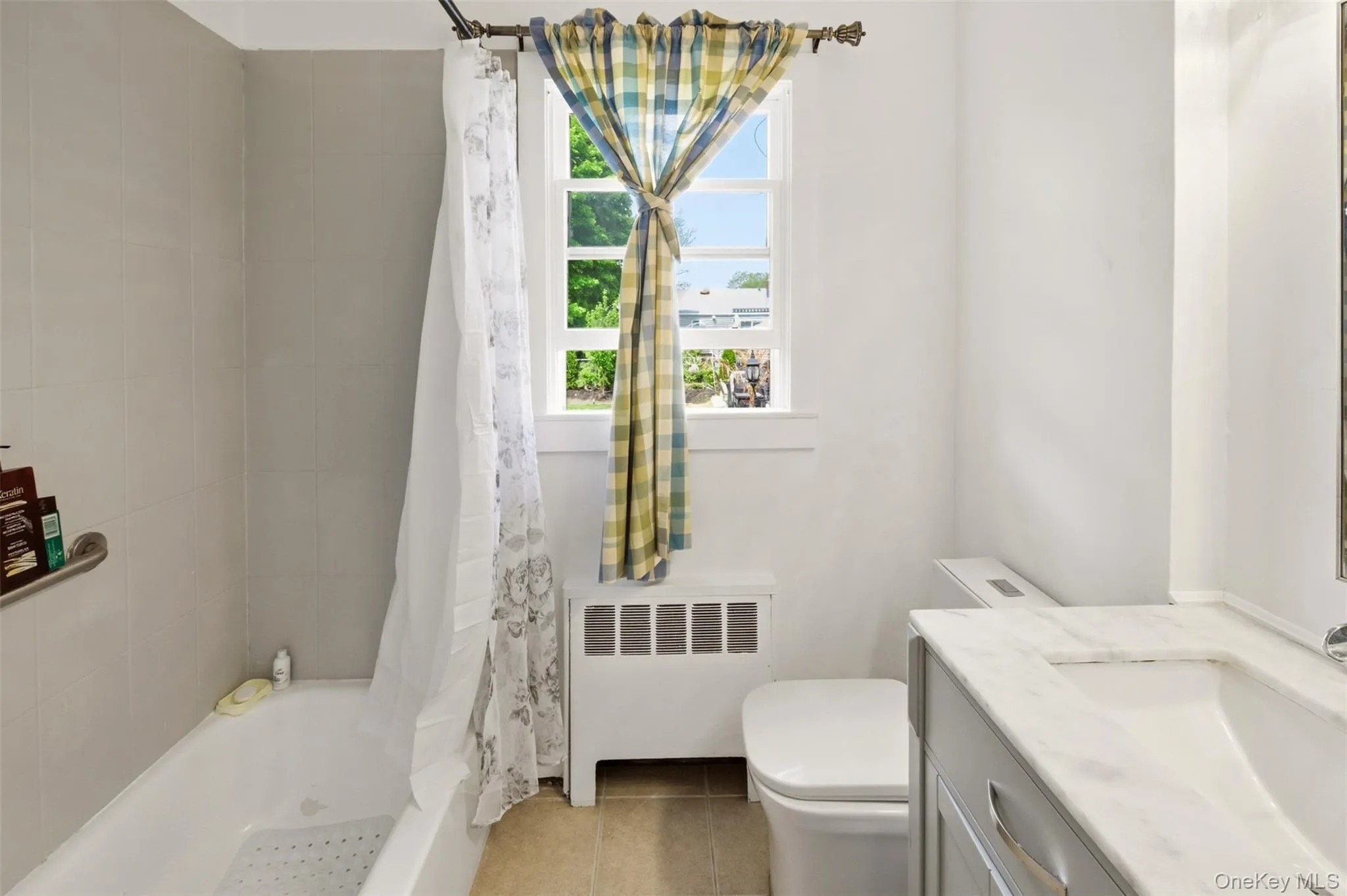 12 Browning Drive, Huntington, NY, 5 Bedrooms Bedrooms, 8 Rooms Rooms,2 BathroomsBathrooms,Residential,For Rent,Browning,0,1004323 12 Browning Drive, Huntington, NY, 5 Bedrooms Bedrooms, 8 Rooms Rooms,2 BathroomsBathrooms,Residential,For Rent,Browning,0,1004323